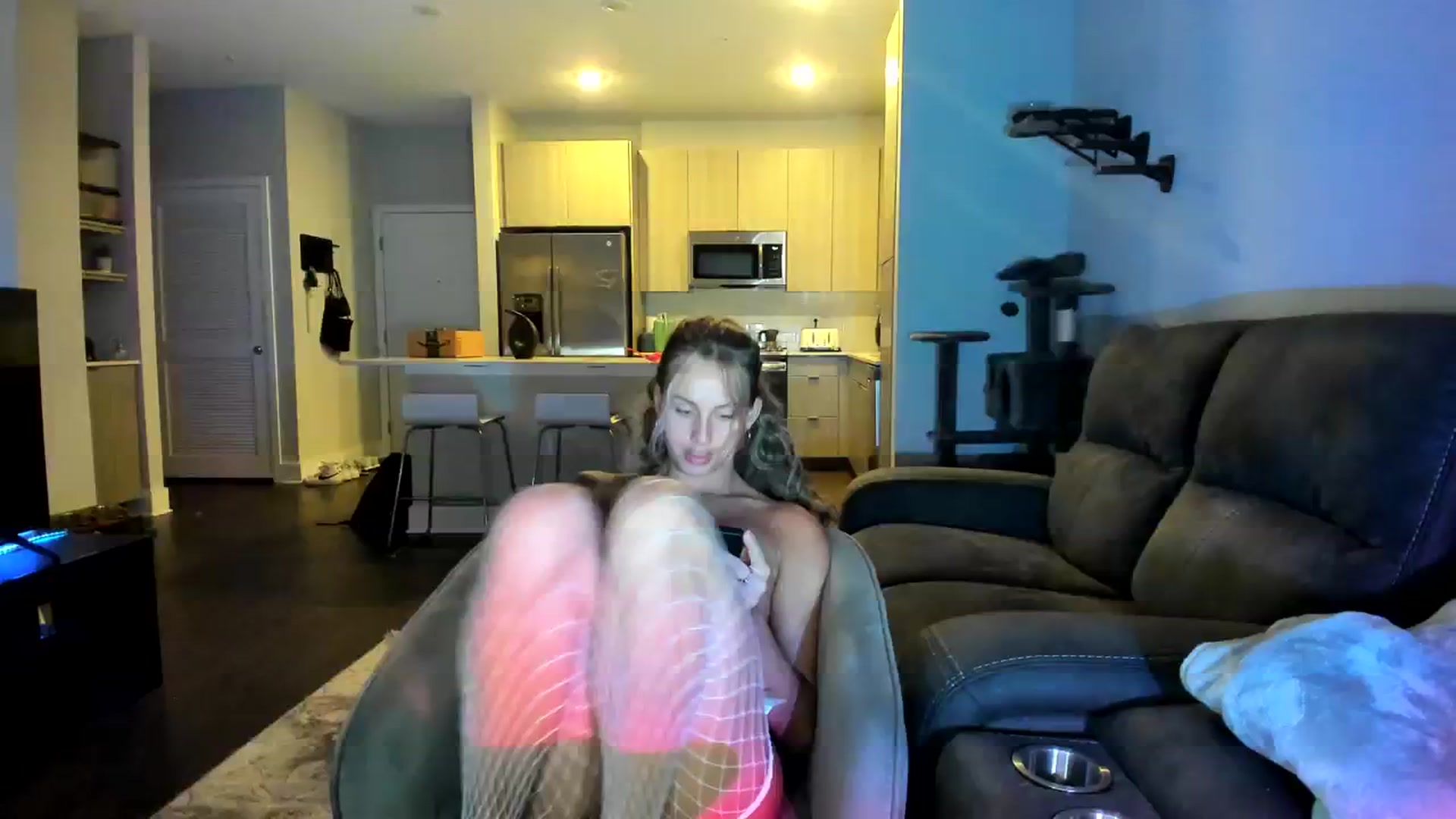Gallery image thumbnail from PrincesssTati's myfreecams stream on, 09/03/2023, 24:47 image 11 of 20