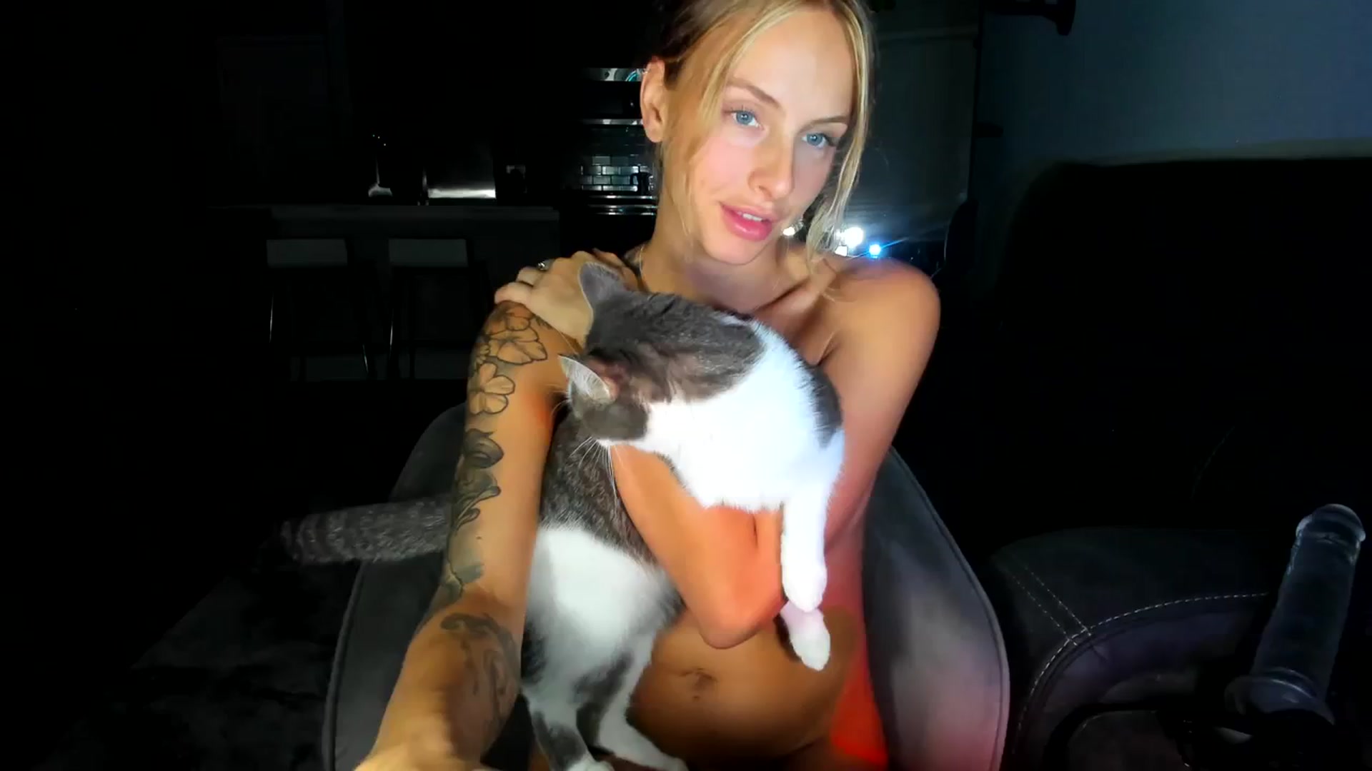 Gallery image thumbnail from PrincesssTati's myfreecams stream on, 09/06/2023, 05:47 image 1 of 20