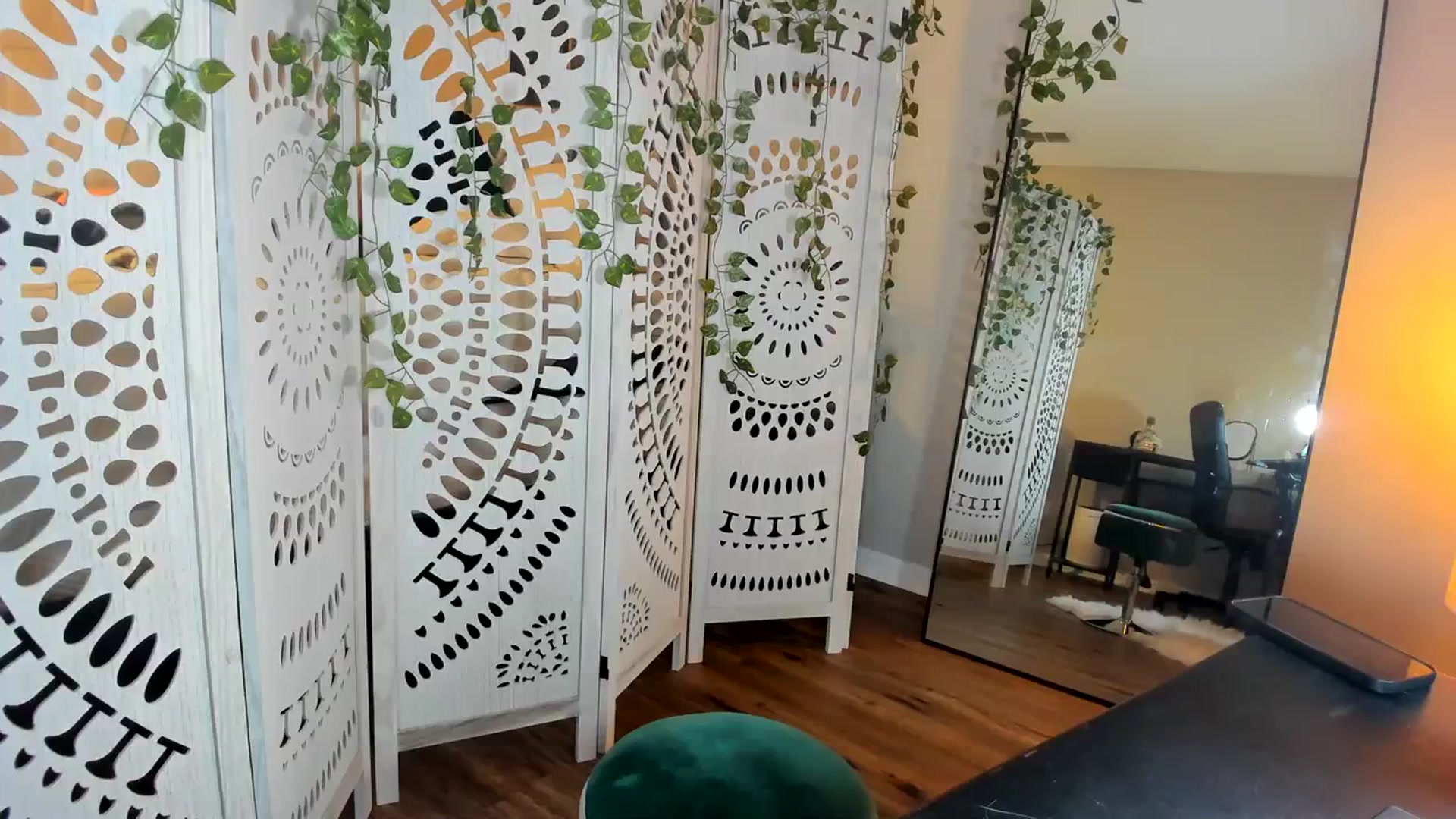 Gallery image thumbnail from PrincesssTati's myfreecams stream on, 09/30/2023, 02:57 image 18 of 20