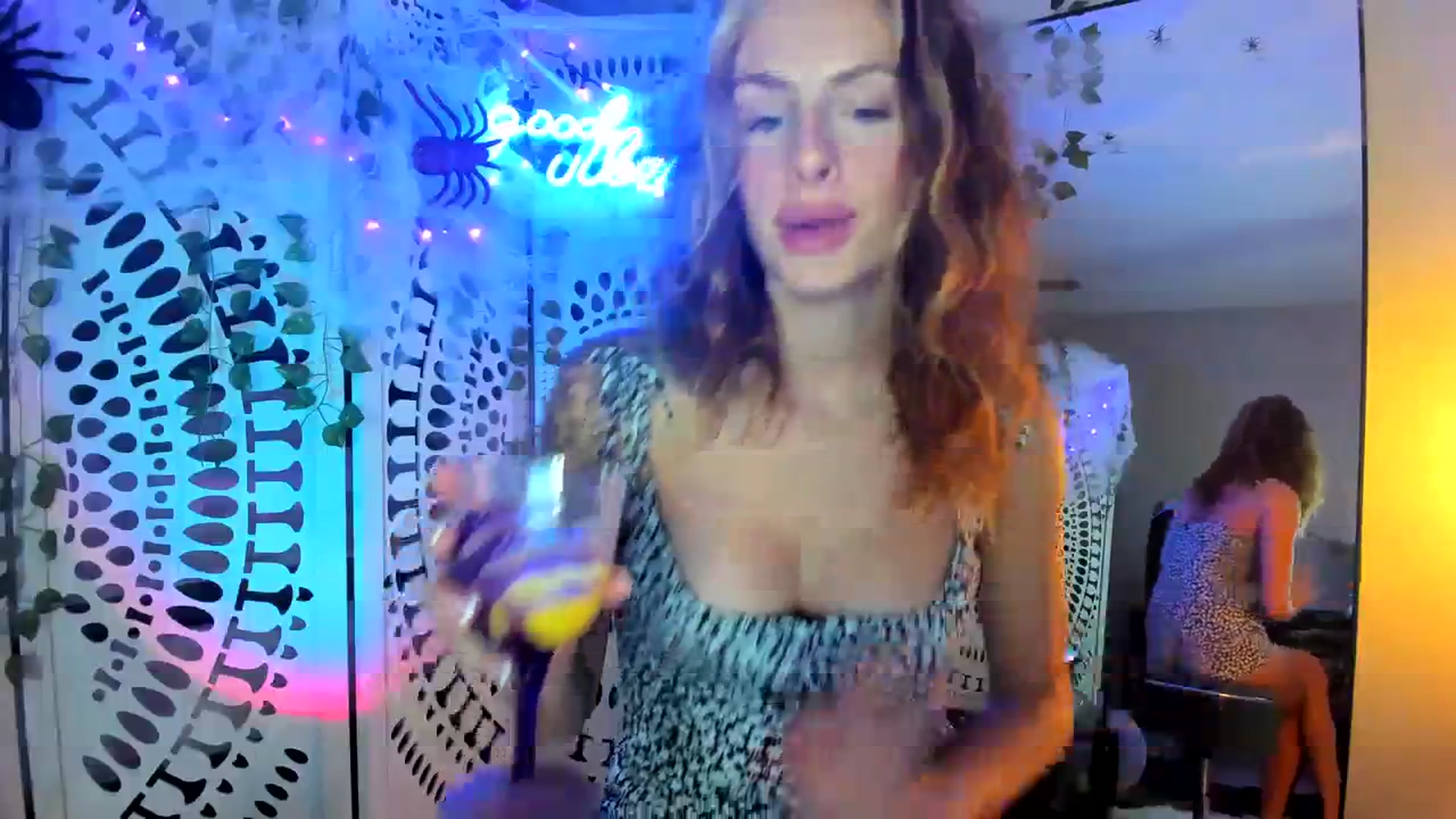 Gallery image thumbnail from PrincesssTati's myfreecams stream on, 10/08/2023, 01:00 image 16 of 20