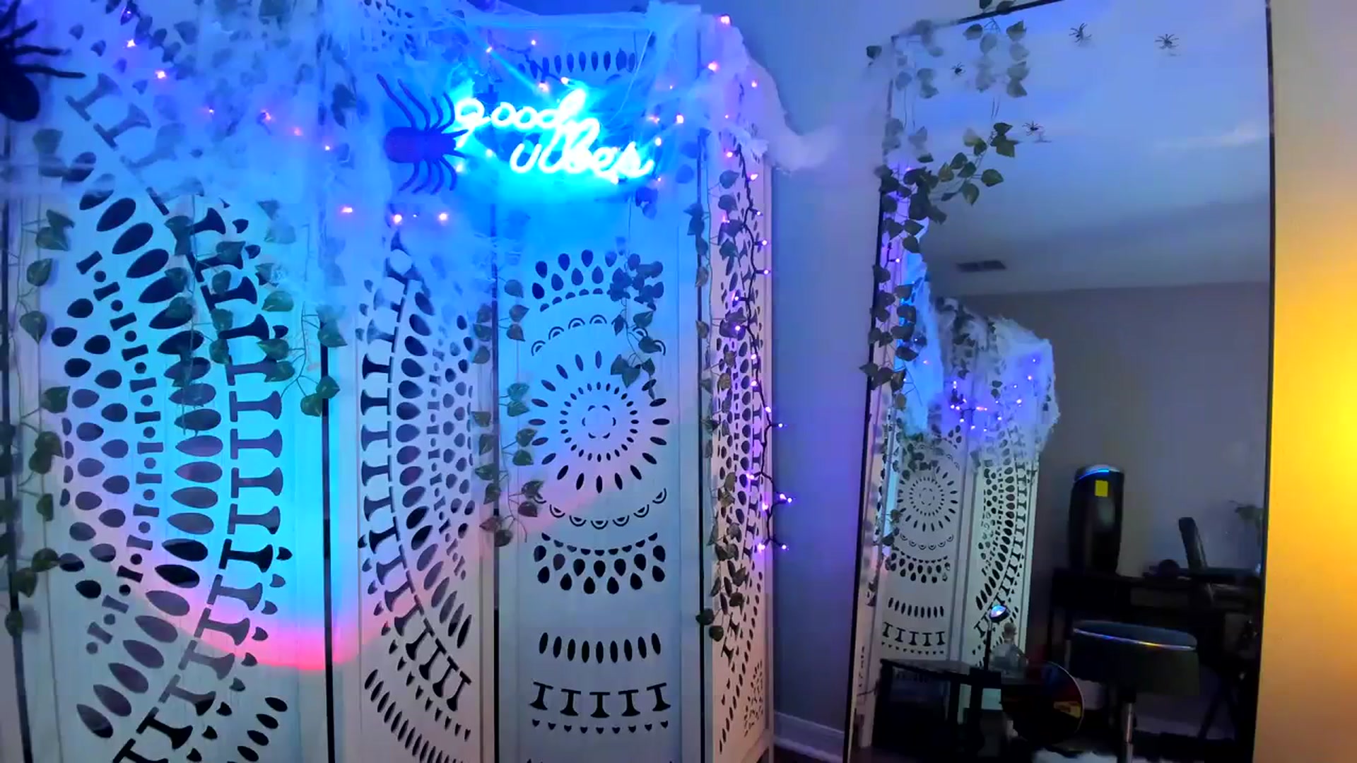 Gallery image thumbnail from PrincesssTati's myfreecams stream on, 10/08/2023, 01:22 image 4 of 20