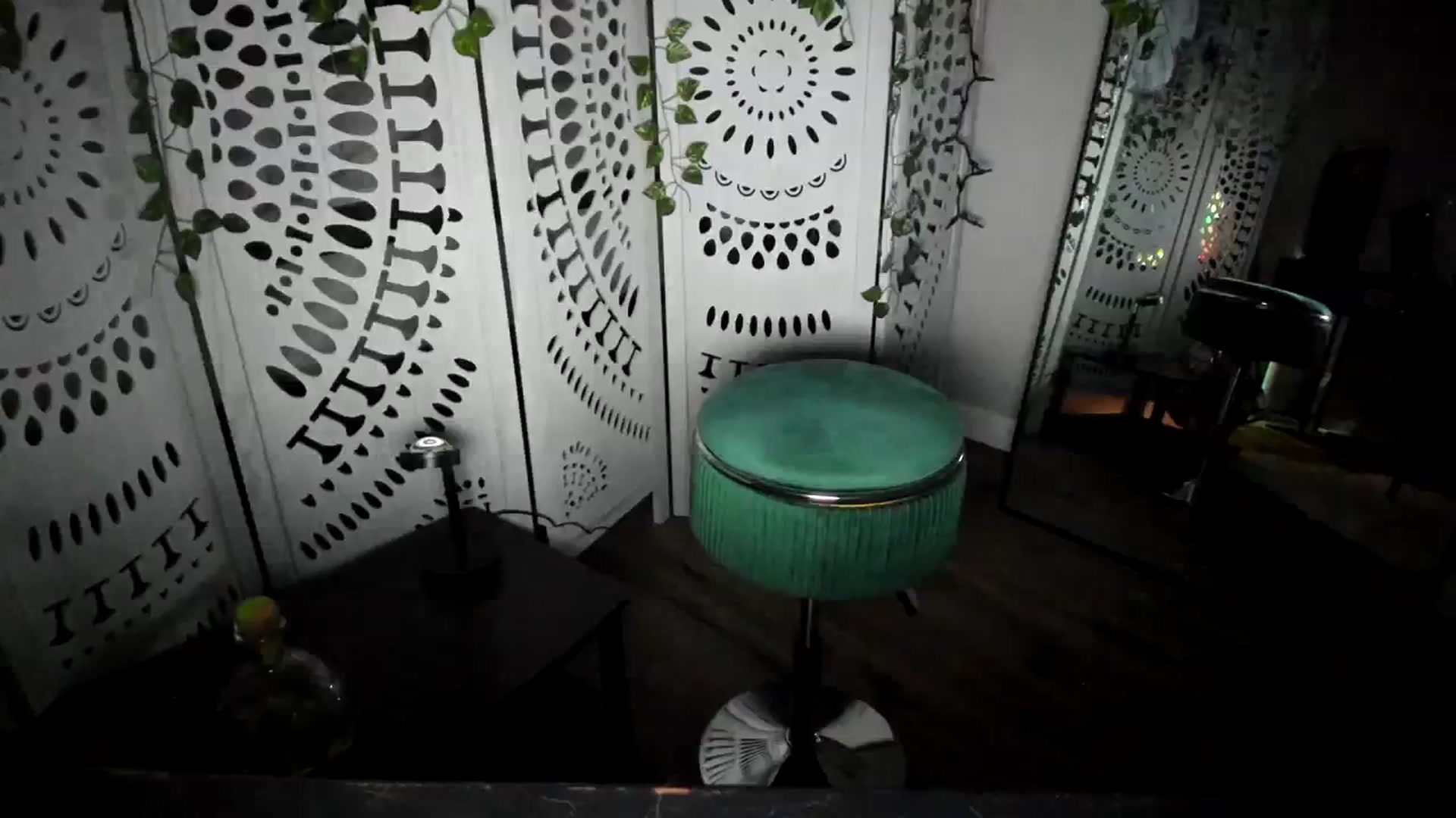 Gallery image thumbnail from PrincesssTati's myfreecams stream on, 10/10/2023, 01:02 image 14 of 20