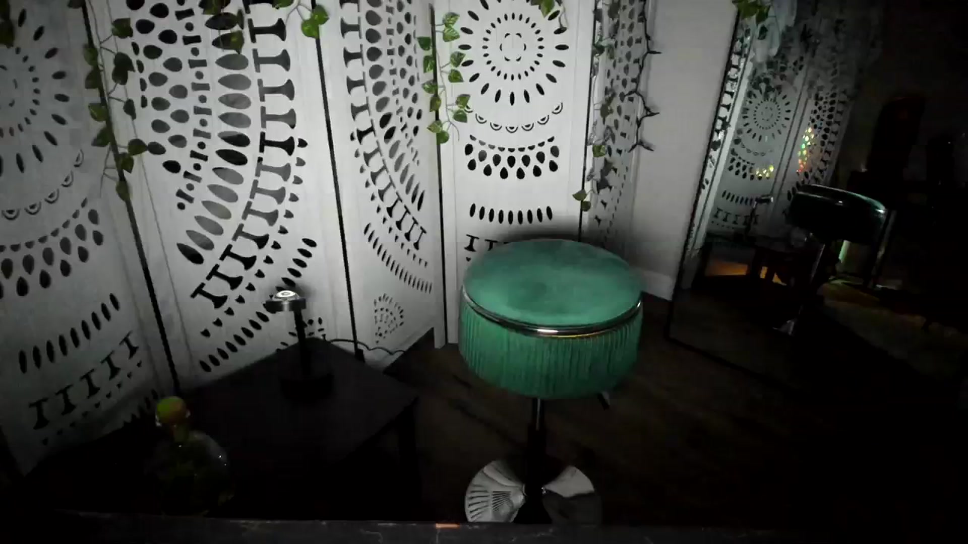 Gallery image thumbnail from PrincesssTati's myfreecams stream on, 10/10/2023, 01:02 image 17 of 20