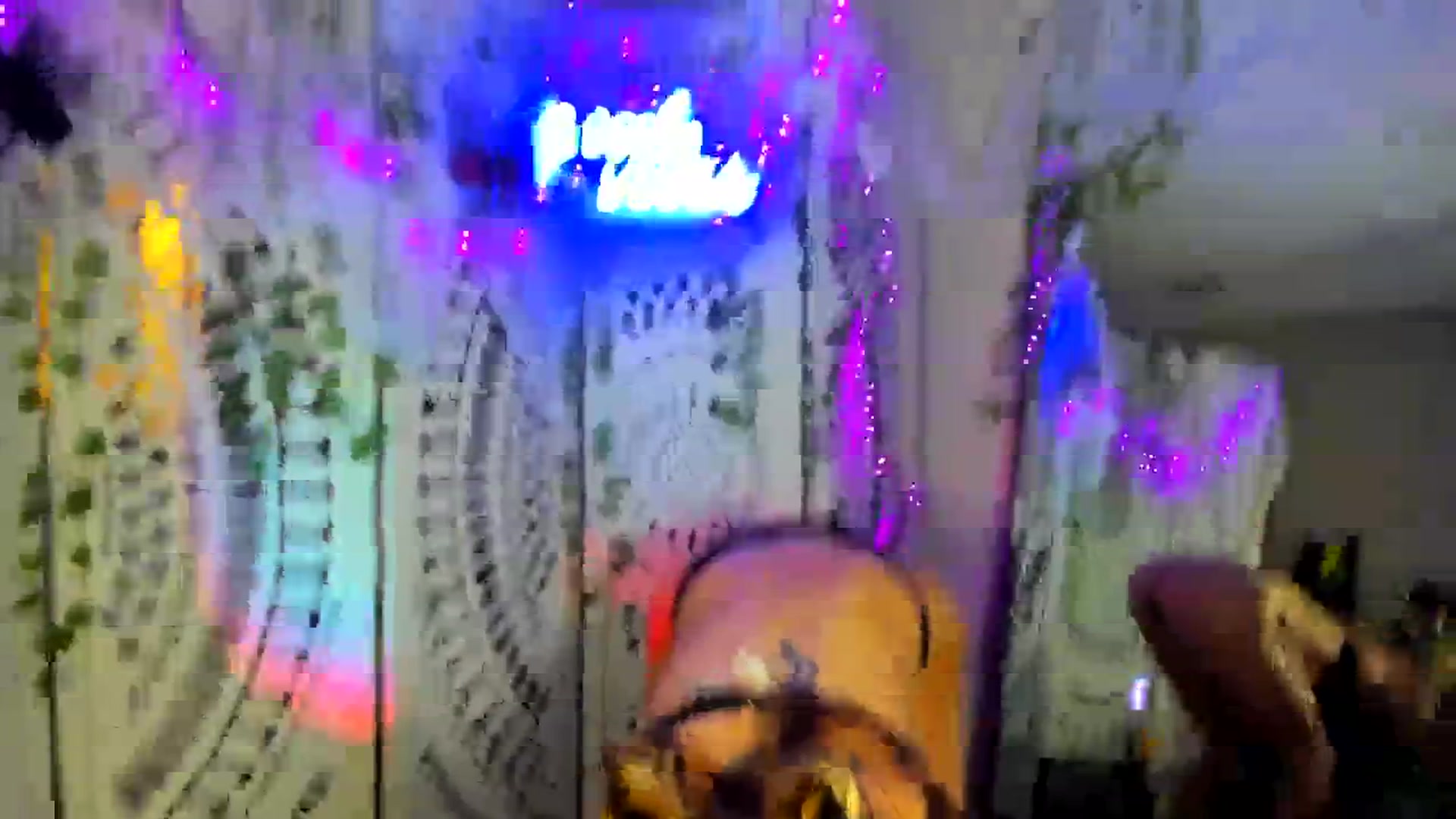 Gallery image thumbnail from PrincesssTati's myfreecams stream on, 10/13/2023, 06:02 image 12 of 20