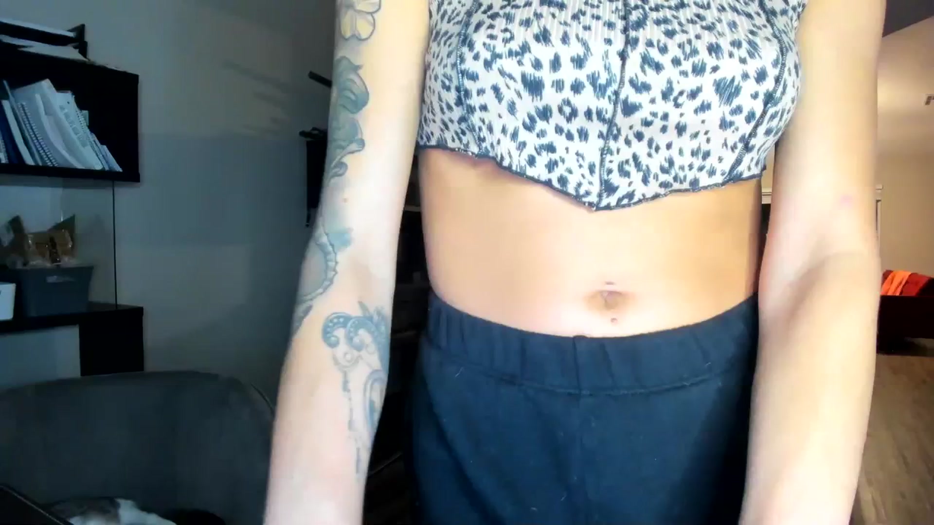 Gallery image thumbnail from PrincesssTati's myfreecams stream on, 10/15/2023, 10:34 image 16 of 20