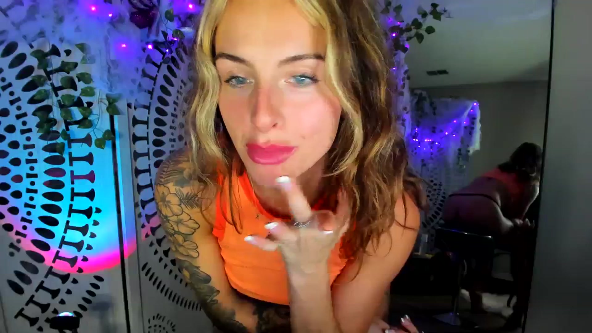 Gallery image thumbnail from PrincesssTati's myfreecams stream on, 10/21/2023, 06:17 image 16 of 20