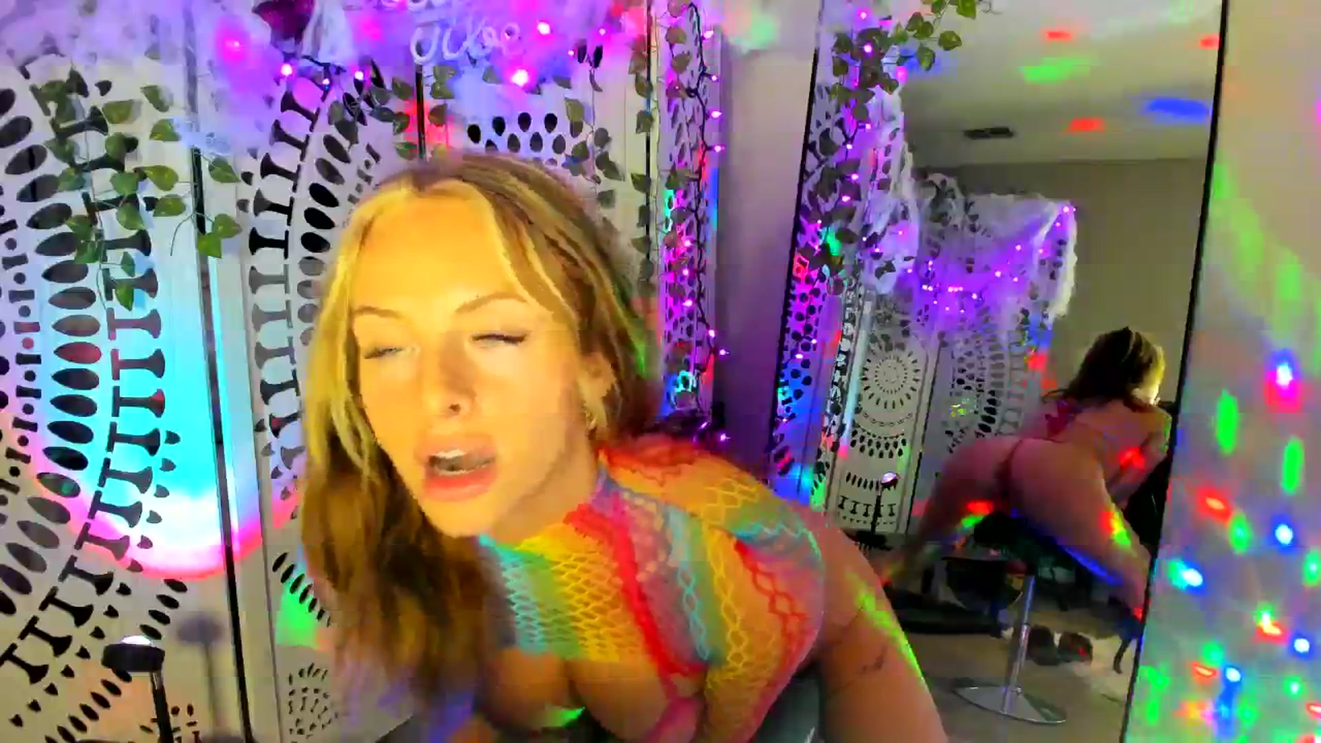 Gallery image thumbnail from PrincesssTati's myfreecams stream on, 10/24/2023, 05:22 image 3 of 20