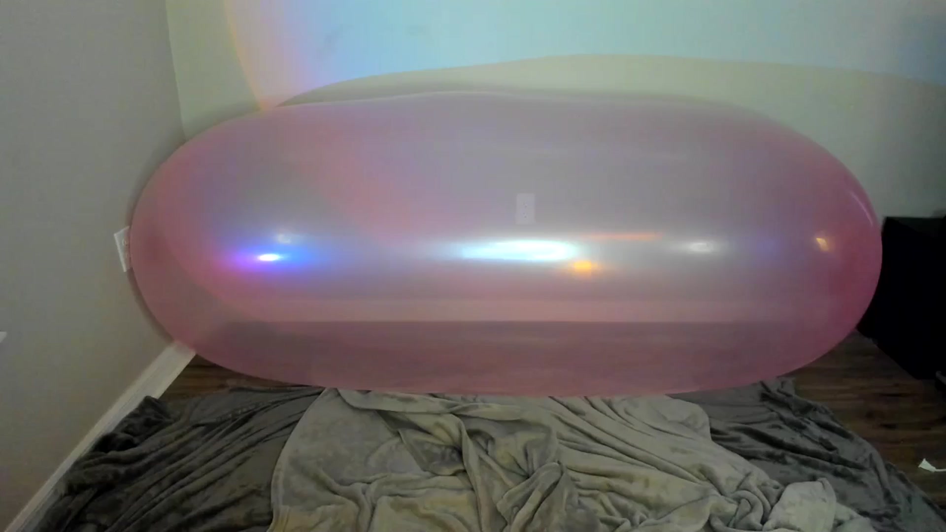Gallery image thumbnail from PrincesssTati's myfreecams stream on, 12/17/2023, 03:46 image 4 of 20