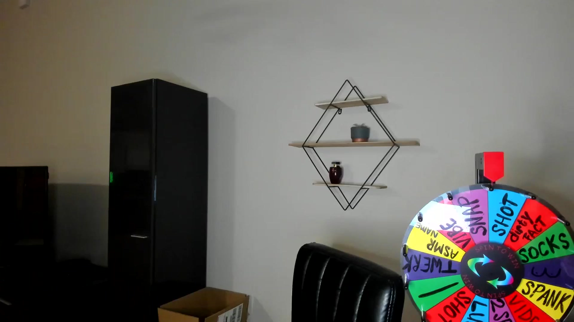 Gallery image thumbnail from PrincesssTati's myfreecams stream on, 12/29/2023, 04:34 image 12 of 20