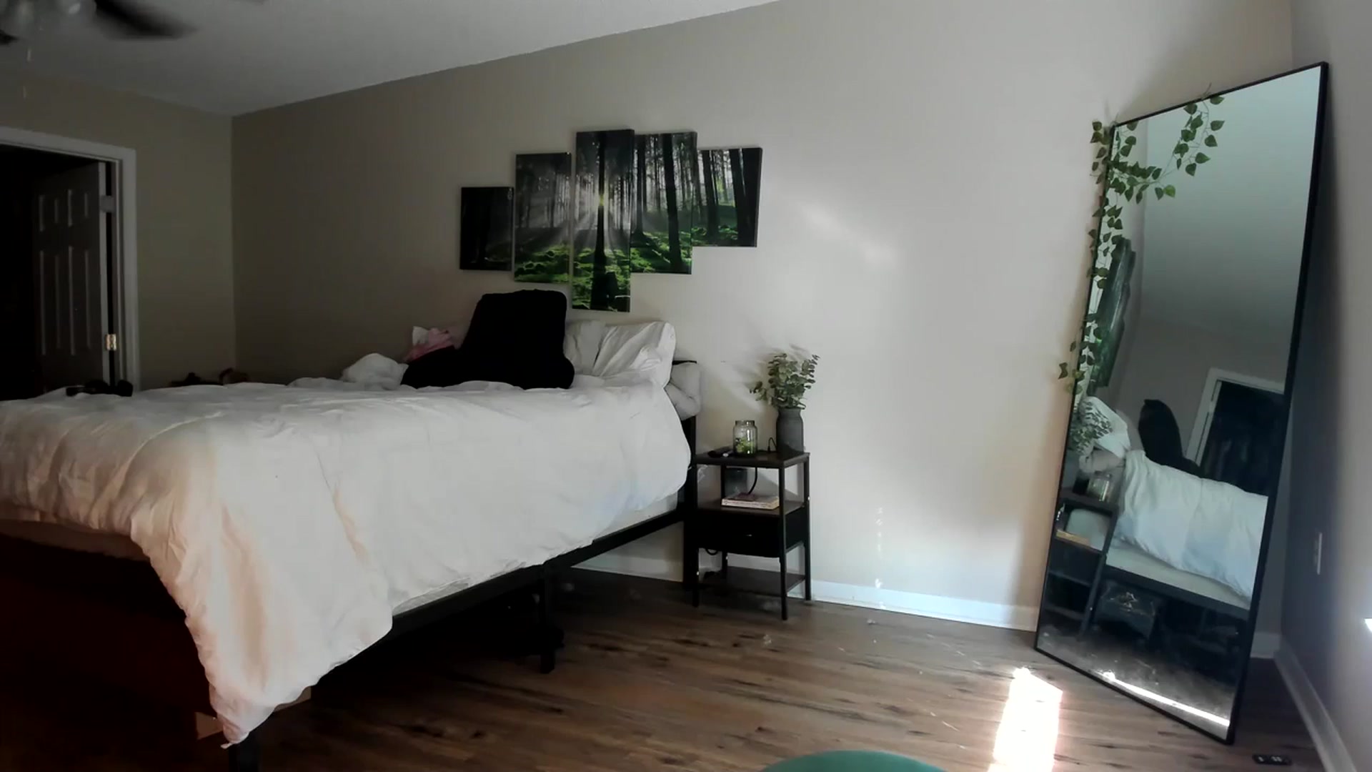 Gallery image thumbnail from PrincesssTati's myfreecams stream on, 01/02/2024, 20:01 image 17 of 20