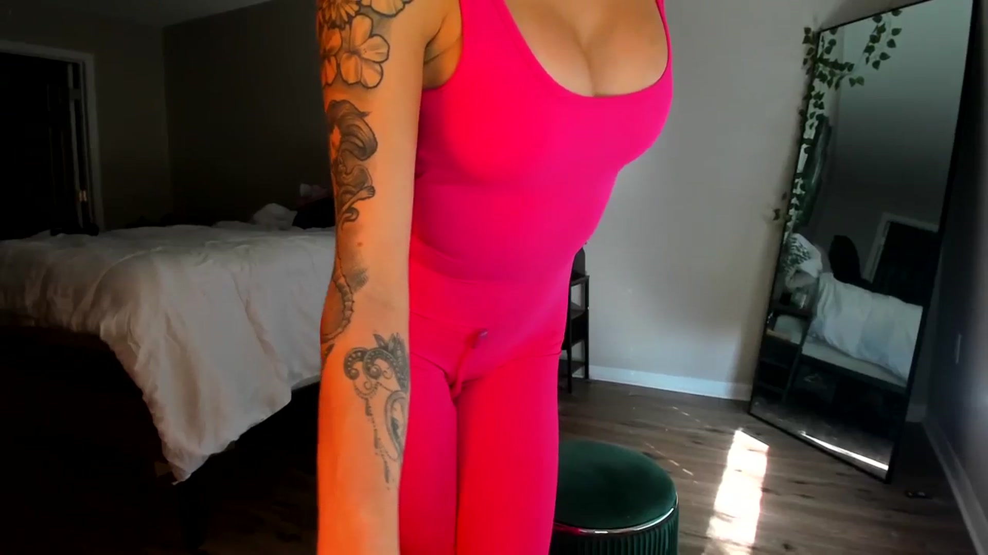 Gallery image thumbnail from PrincesssTati's myfreecams stream on, 01/02/2024, 20:01 image 10 of 20
