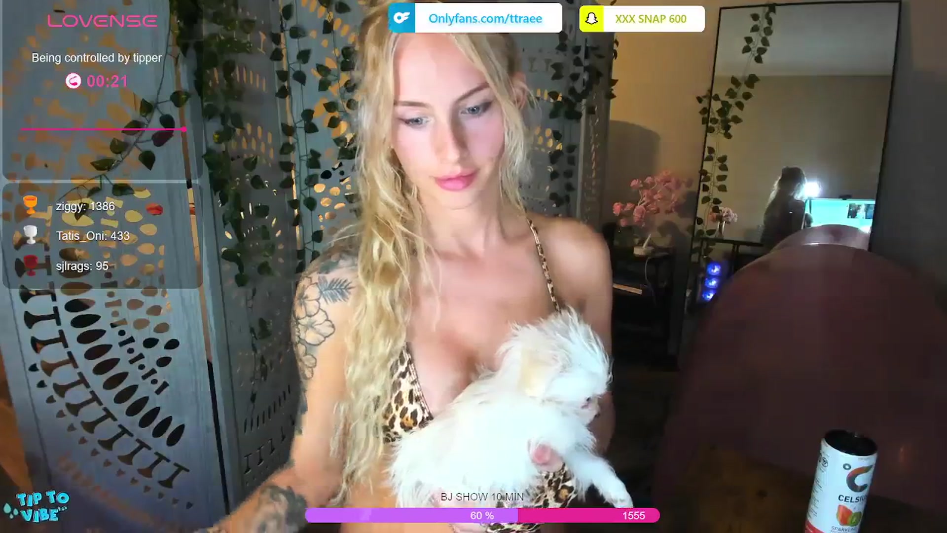 Gallery image thumbnail from PrincesssTati's myfreecams stream on, 01/20/2024, 23:31 image 10 of 20