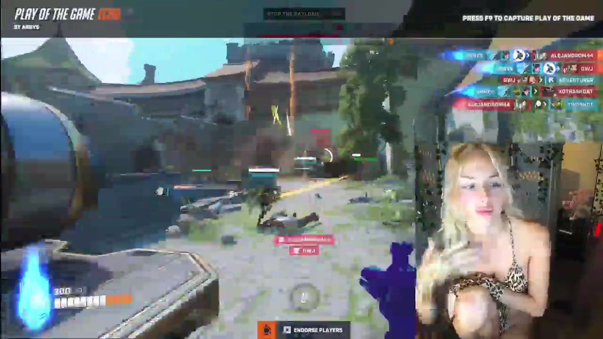 Gallery image thumbnail from PrincesssTati's myfreecams stream on, 01/21/2024, 24:21 image 17 of 20