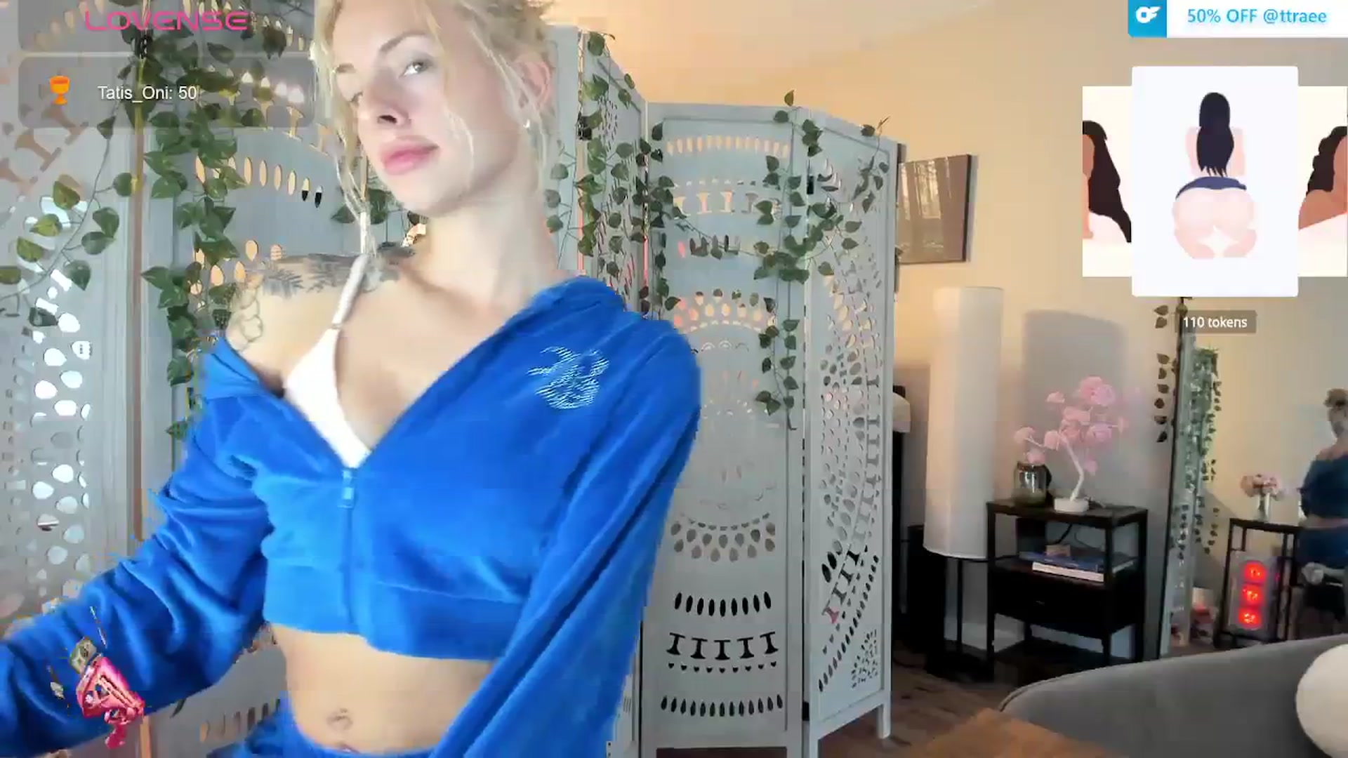 Gallery image thumbnail from PrincesssTati's myfreecams stream on, 01/22/2024, 18:09 image 6 of 20