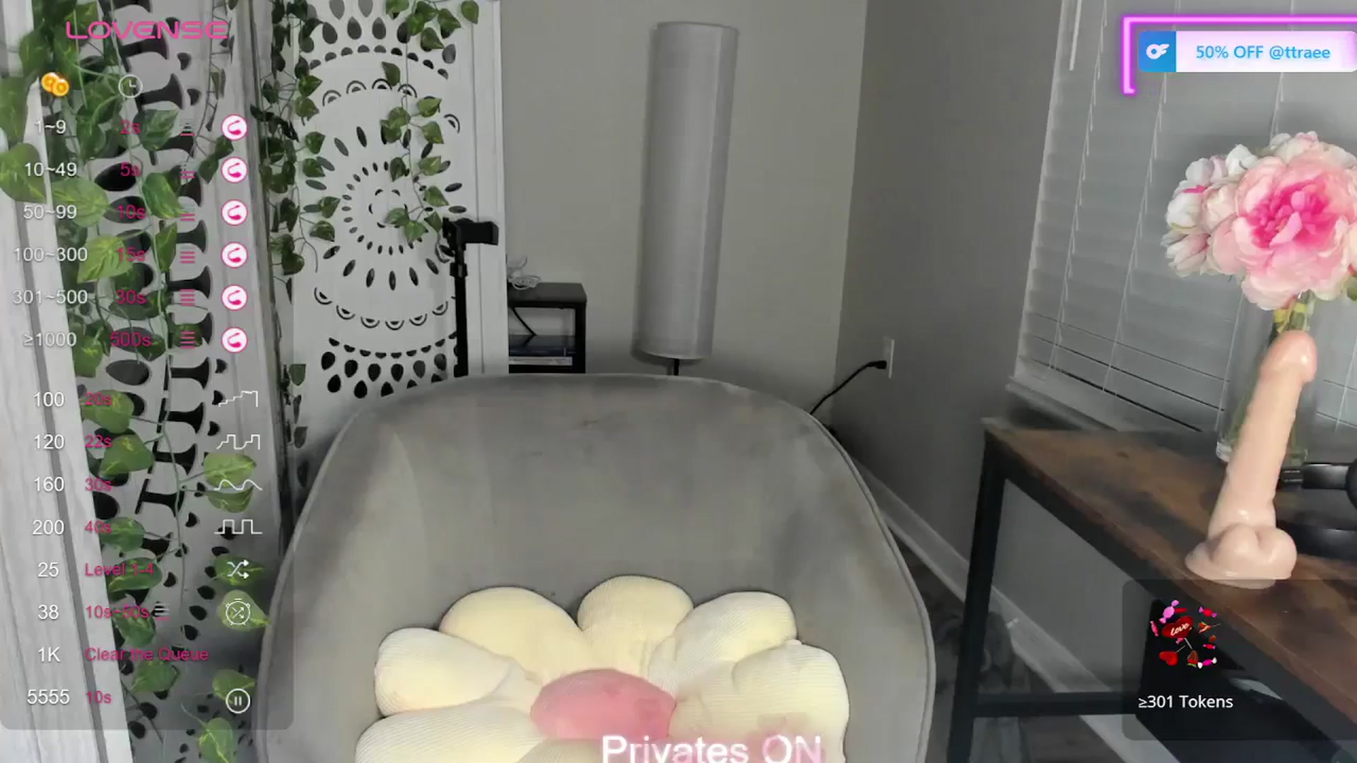Gallery image thumbnail from PrincesssTati's myfreecams stream on, 01/27/2024, 24:19 image 18 of 20