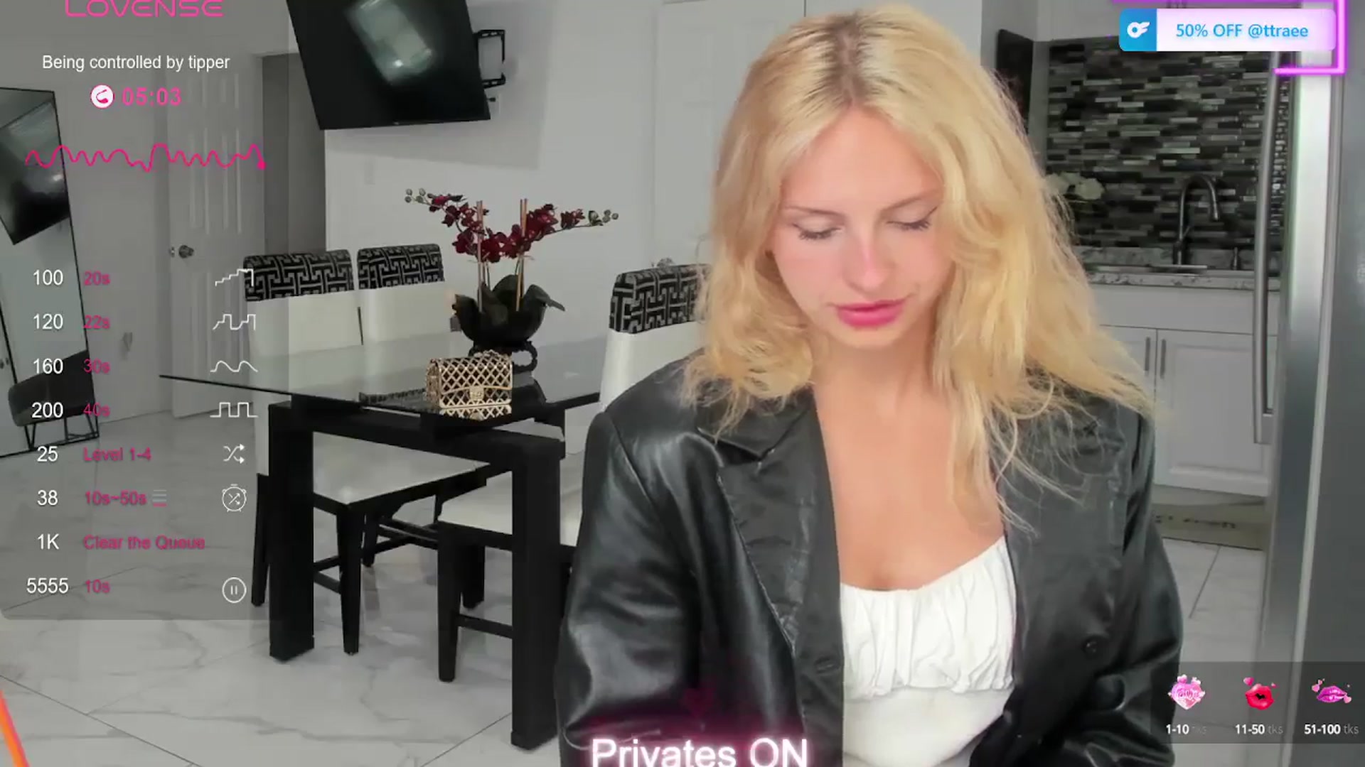 Gallery image thumbnail from PrincesssTati's myfreecams stream on, 02/13/2024, 19:11 image 6 of 20