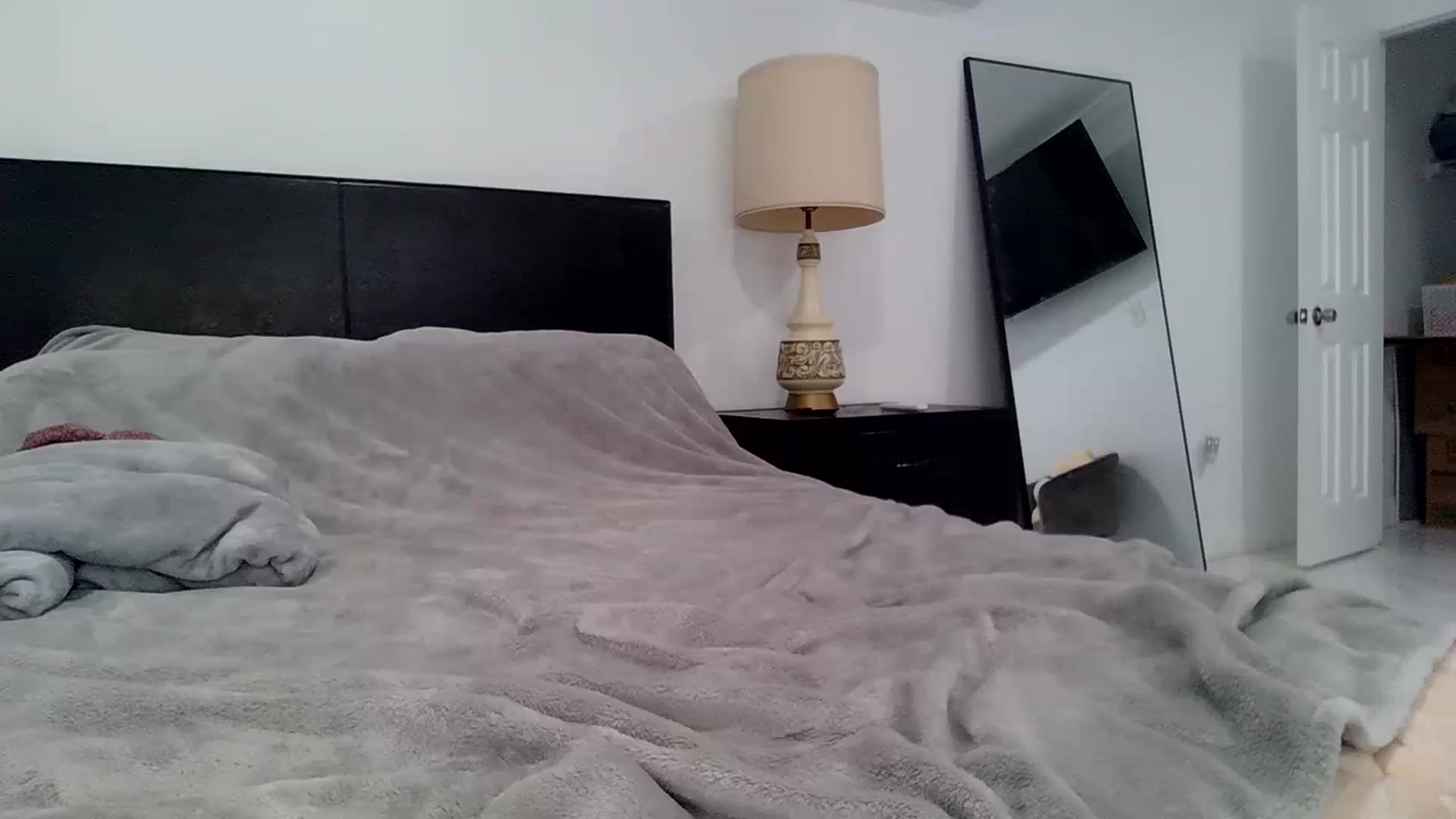 Gallery image thumbnail from PrincesssTati's myfreecams stream on, 02/13/2024, 20:48 image 10 of 20