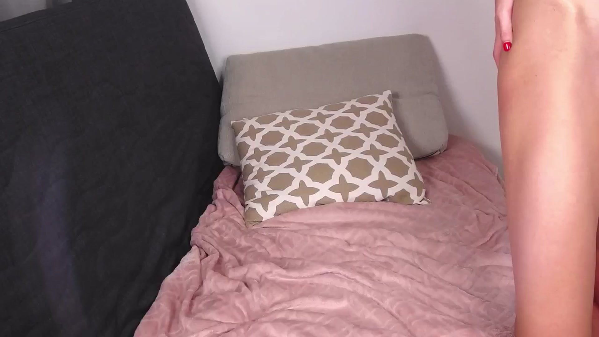 Gallery image thumbnail from Princesss_18's myfreecams stream on, 10/08/2024, 17:23 image 19 of 20