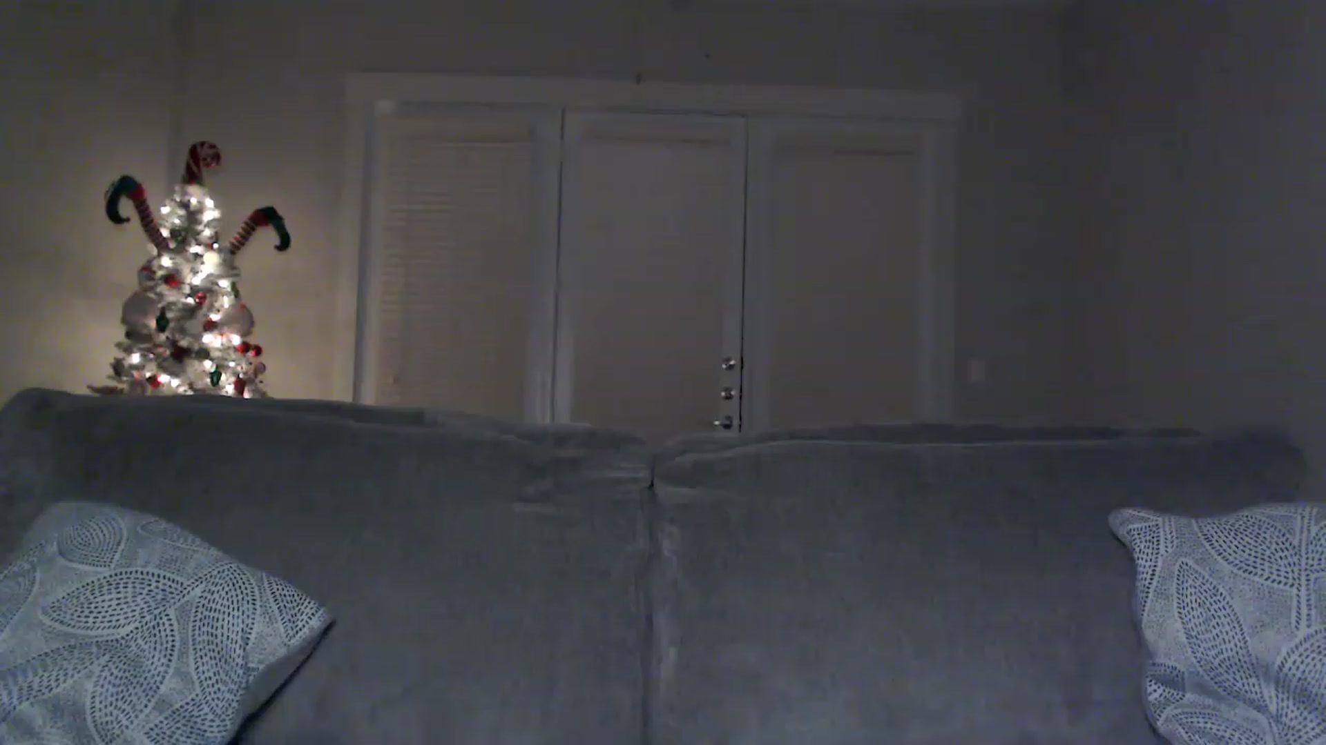 Gallery image thumbnail from PriscillaP's myfreecams stream on, 11/21/2022, 07:15 image 10 of 20
