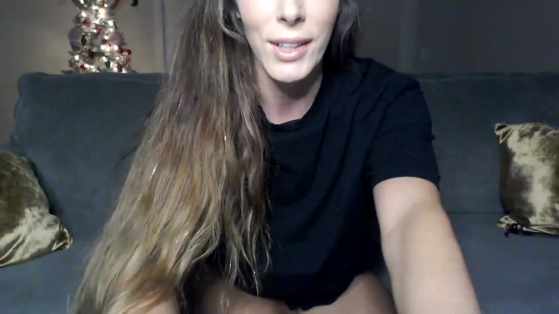 Gallery image thumbnail from PriscillaP's myfreecams stream on, 12/05/2022, 06:52 image 12 of 20
