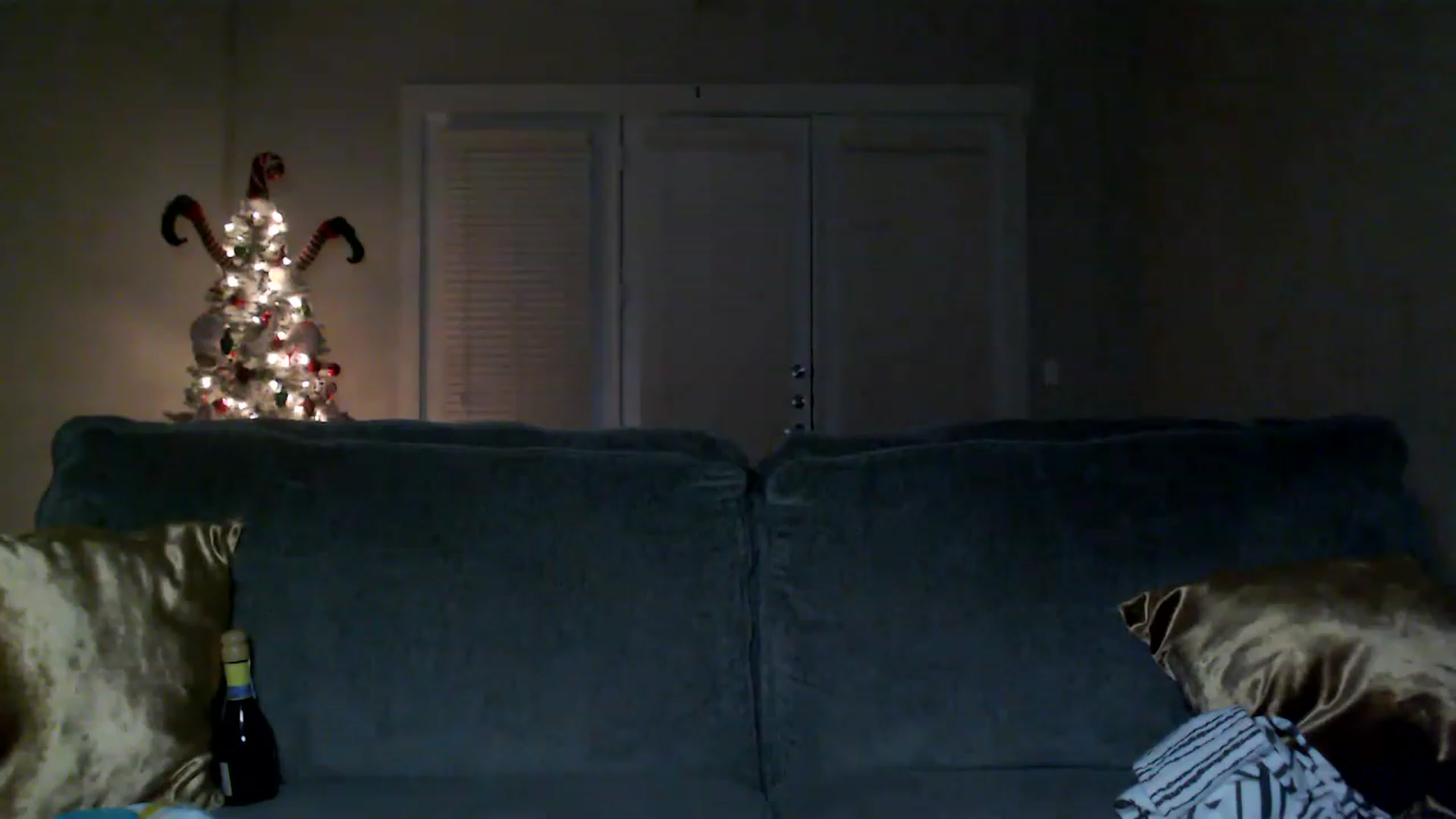 Gallery image thumbnail from PriscillaP's myfreecams stream on, 12/06/2022, 09:38 image 1 of 20