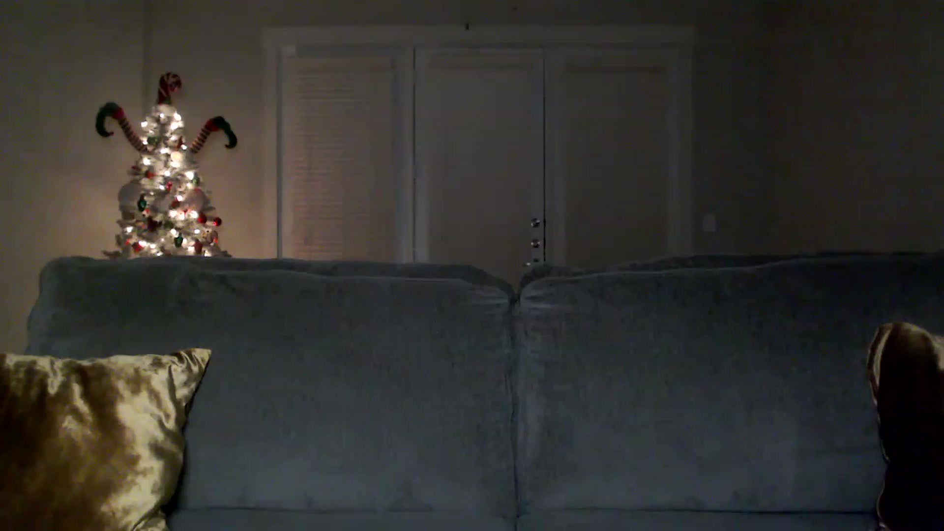 Gallery image thumbnail from PriscillaP's myfreecams stream on, 12/12/2022, 06:43 image 20 of 20