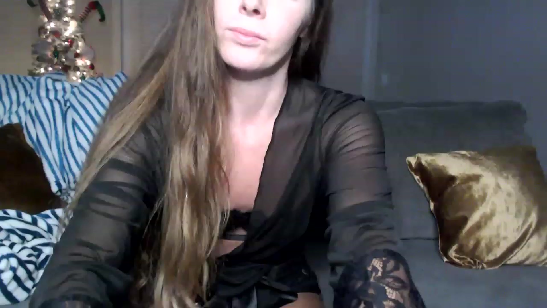 Gallery image thumbnail from PriscillaP's myfreecams stream on, 12/20/2022, 06:22 image 1 of 20