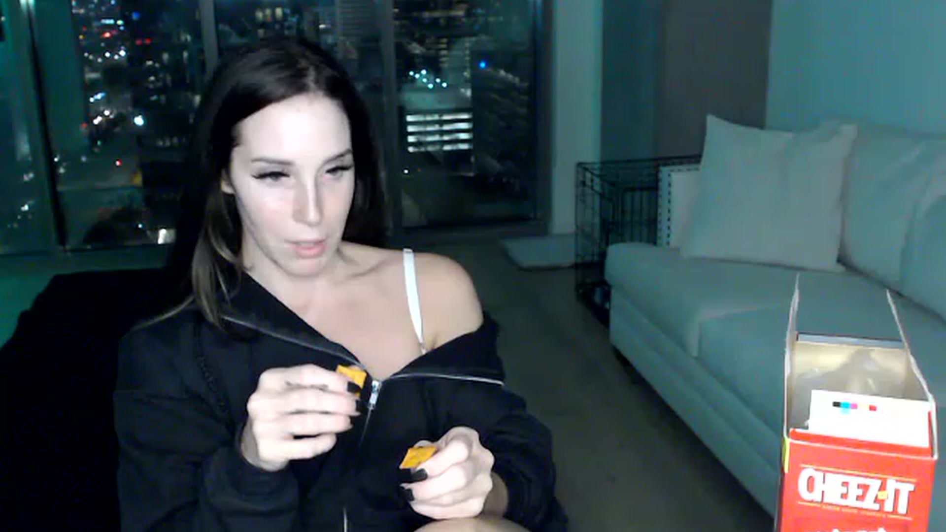 Gallery image thumbnail from PriscillaP's myfreecams stream on, 03/11/2023, 07:50 image 11 of 20