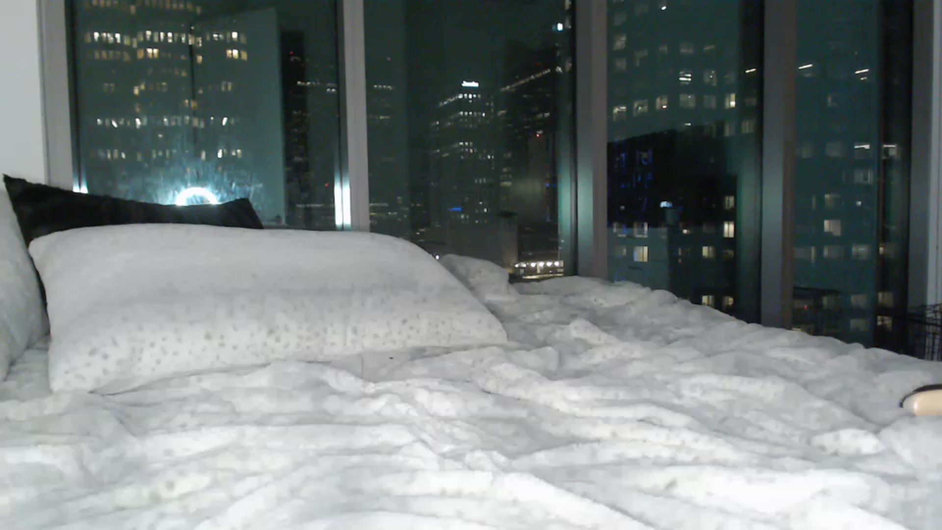 Gallery image thumbnail from PriscillaP's myfreecams stream on, 03/16/2023, 01:35 image 18 of 20
