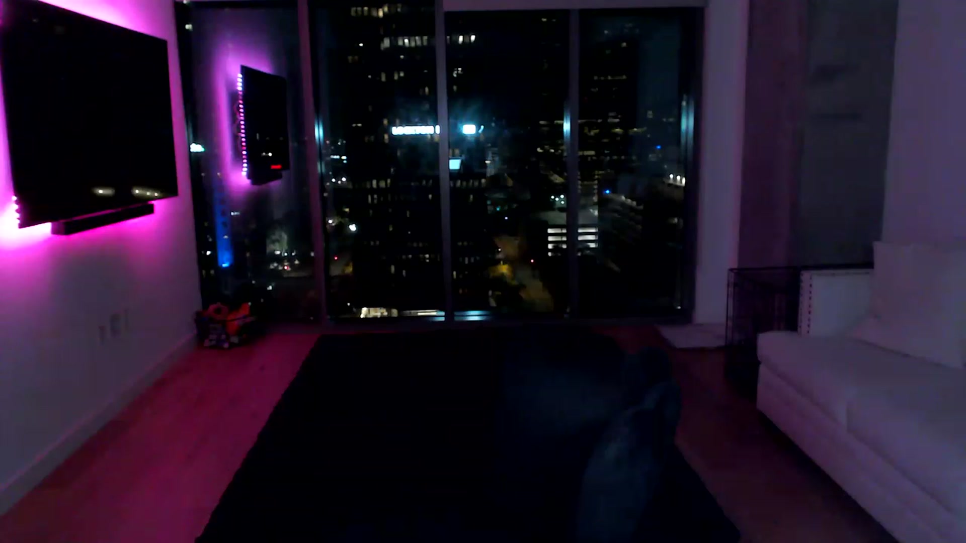 Gallery image thumbnail from PriscillaP's myfreecams stream on, 05/31/2023, 06:35 image 17 of 20