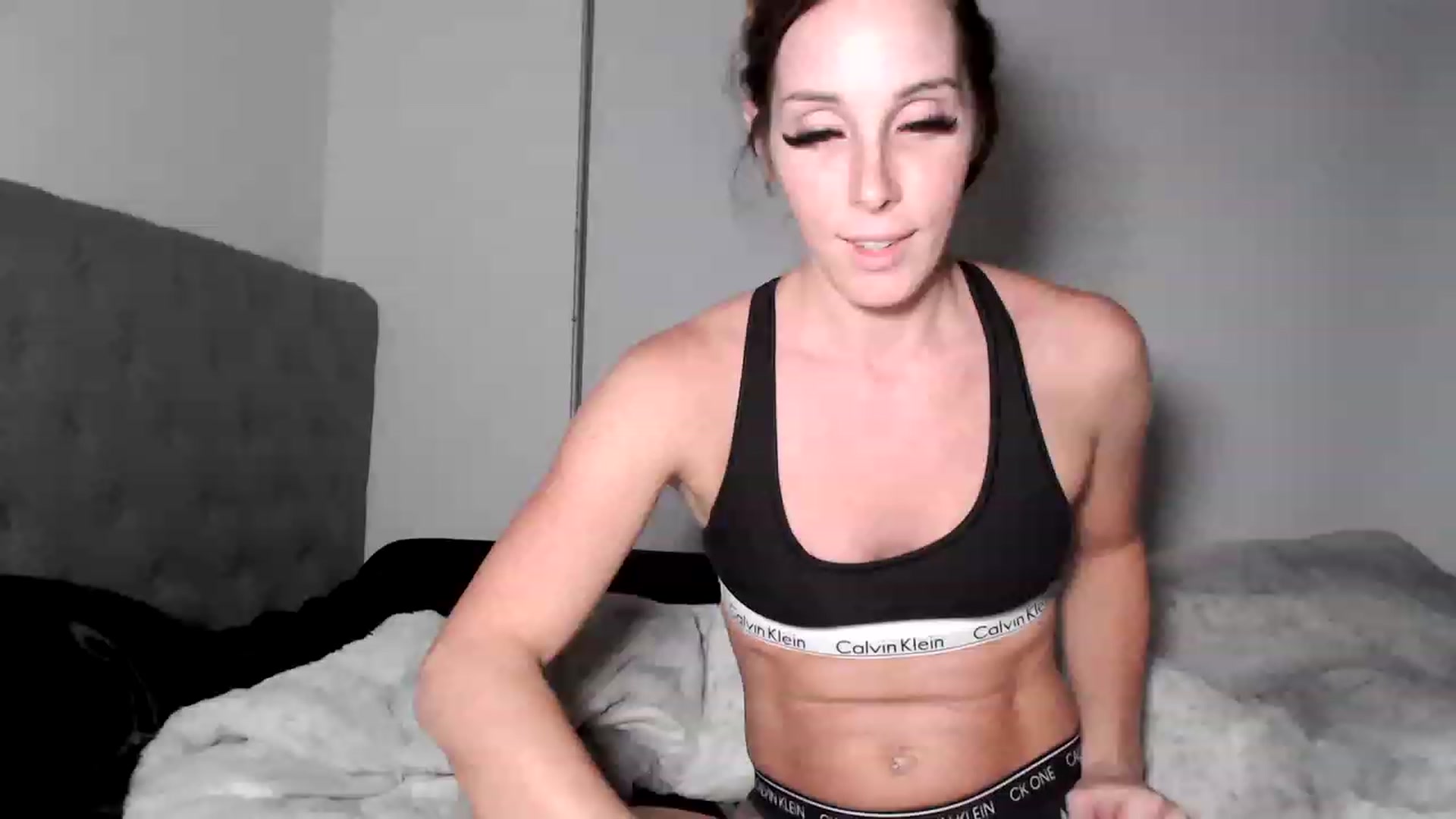 Gallery image thumbnail from PriscillaP's myfreecams stream on, 06/29/2023, 05:19 image 20 of 20