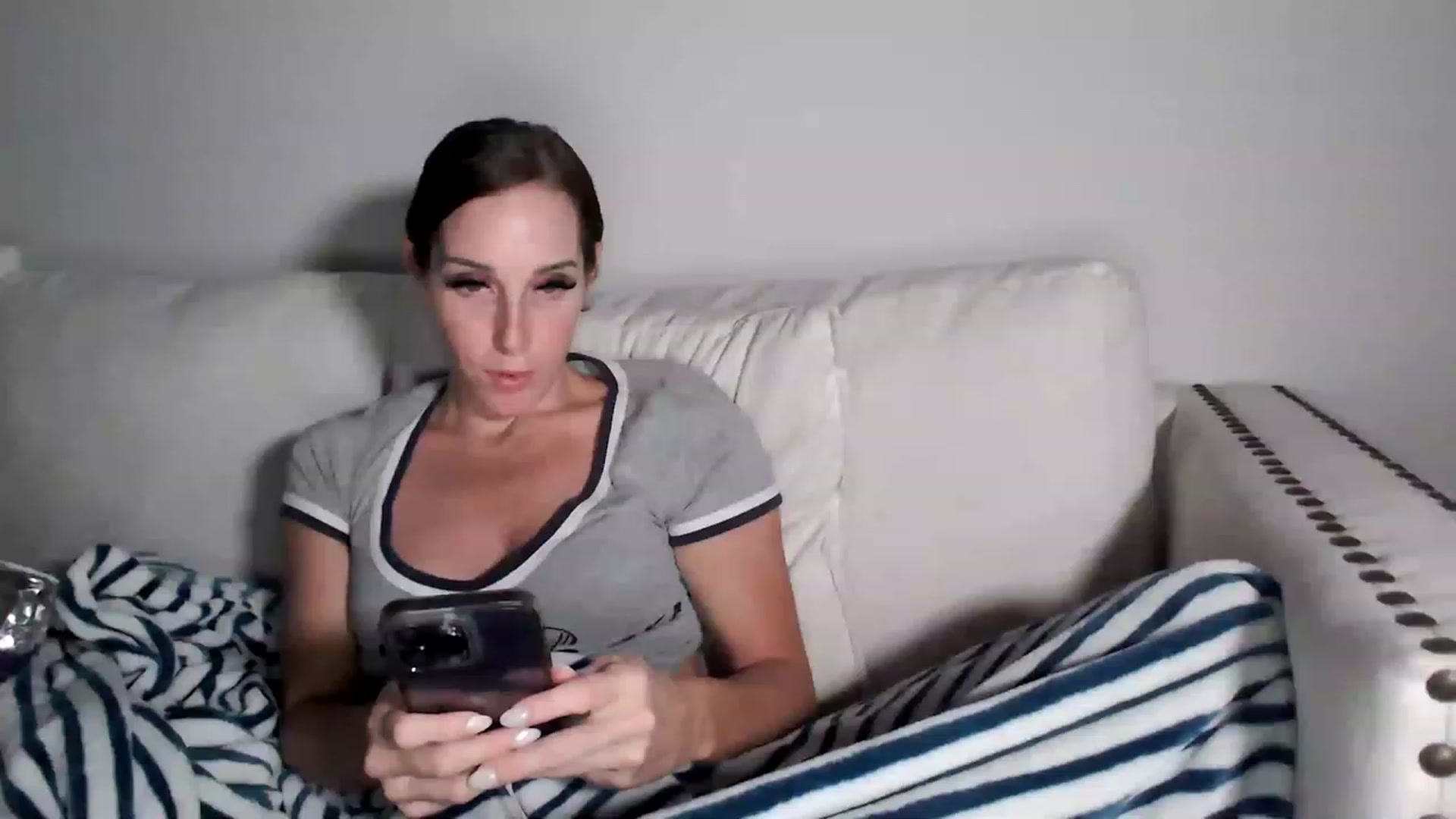 Gallery image thumbnail from PriscillaP's myfreecams stream on, 07/06/2023, 06:23 image 17 of 20