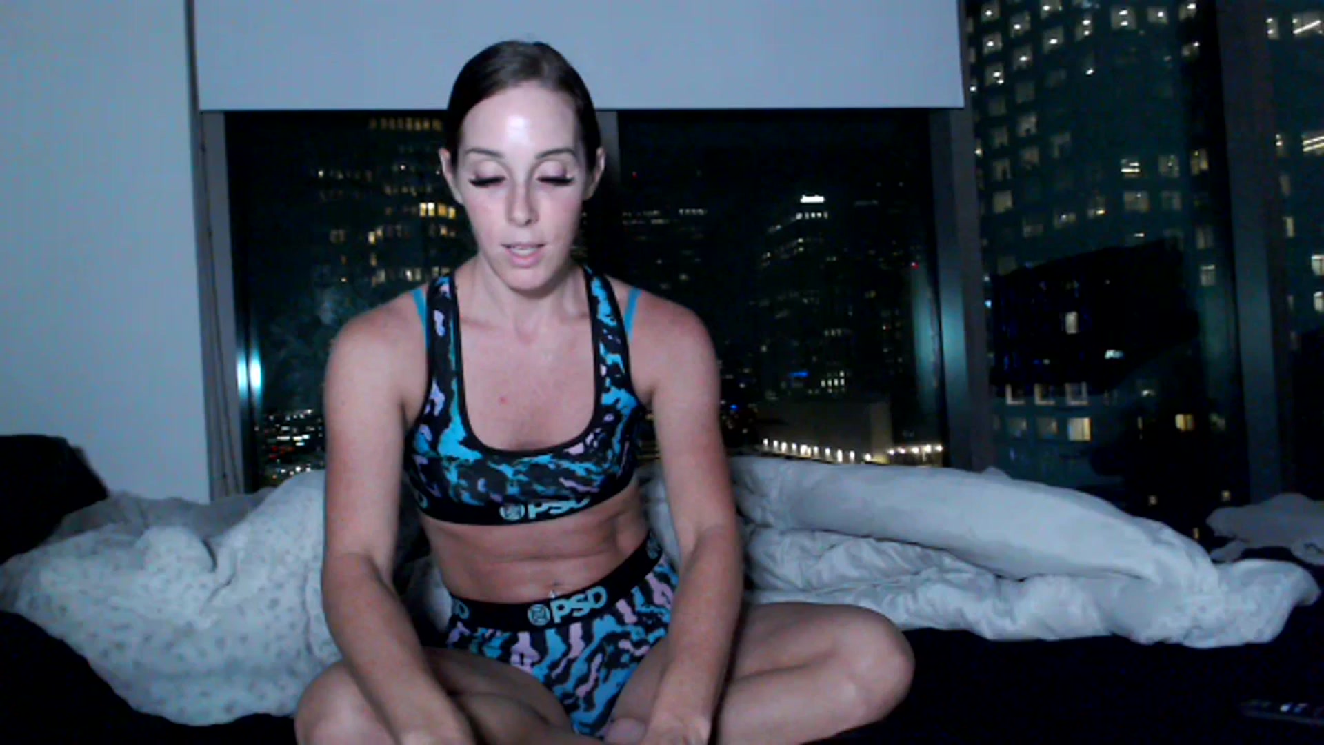 Gallery image thumbnail from PriscillaP's myfreecams stream on, 07/19/2023, 05:01 image 1 of 20