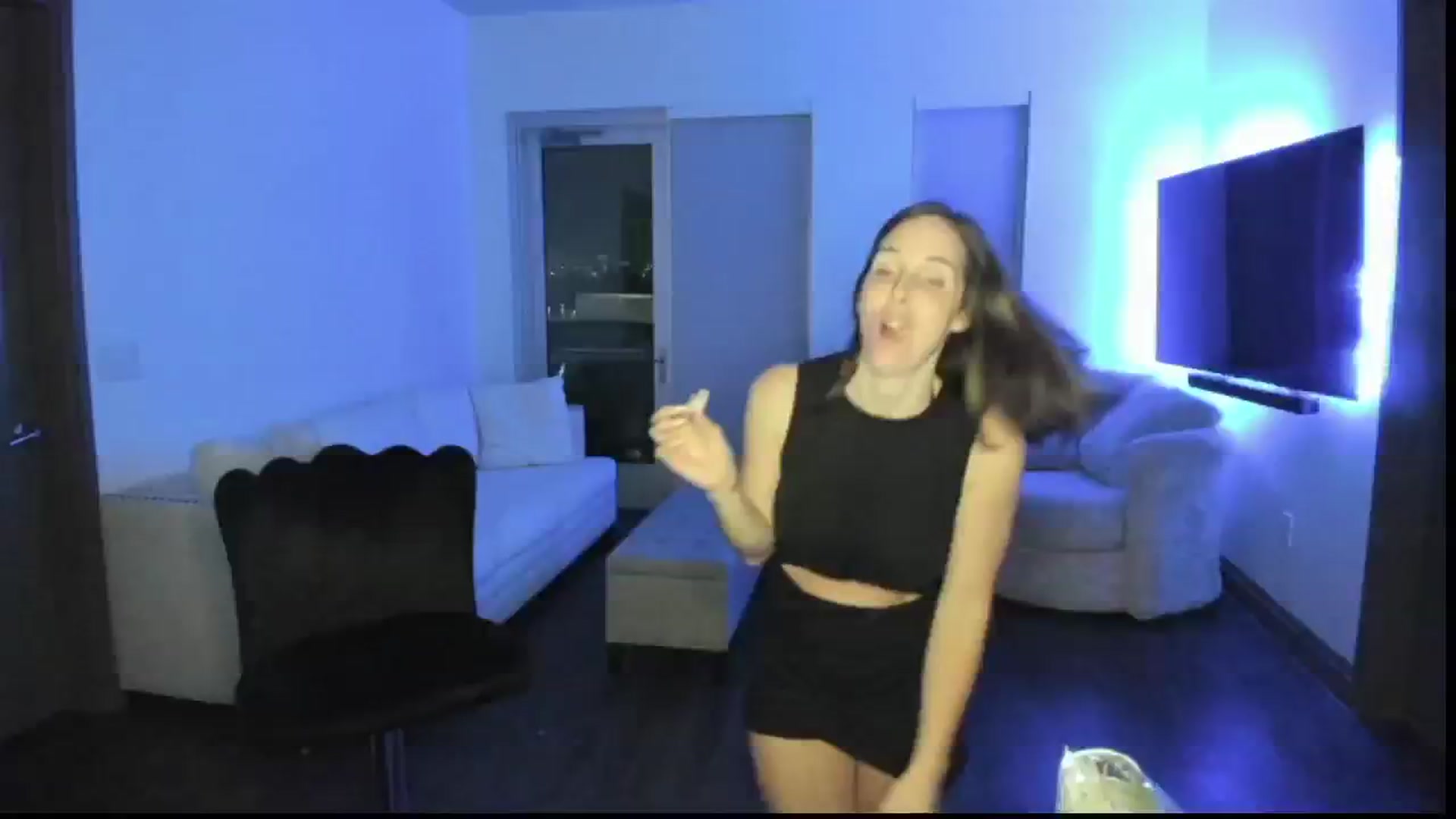 Gallery image thumbnail from PriscillaP's myfreecams stream on, 05/31/2024, 05:35 image 17 of 20