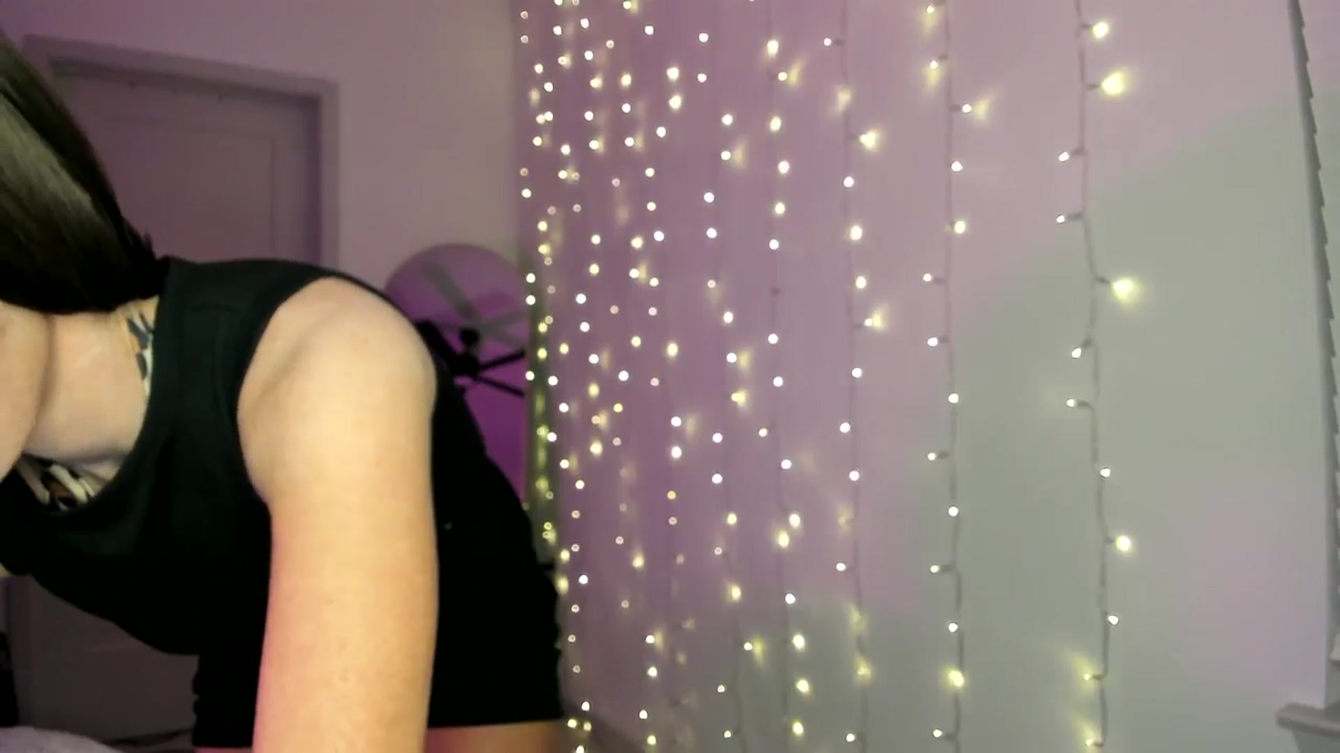 Gallery image thumbnail from PriscillaP's myfreecams stream on, 08/30/2024, 04:01 image 2 of 20