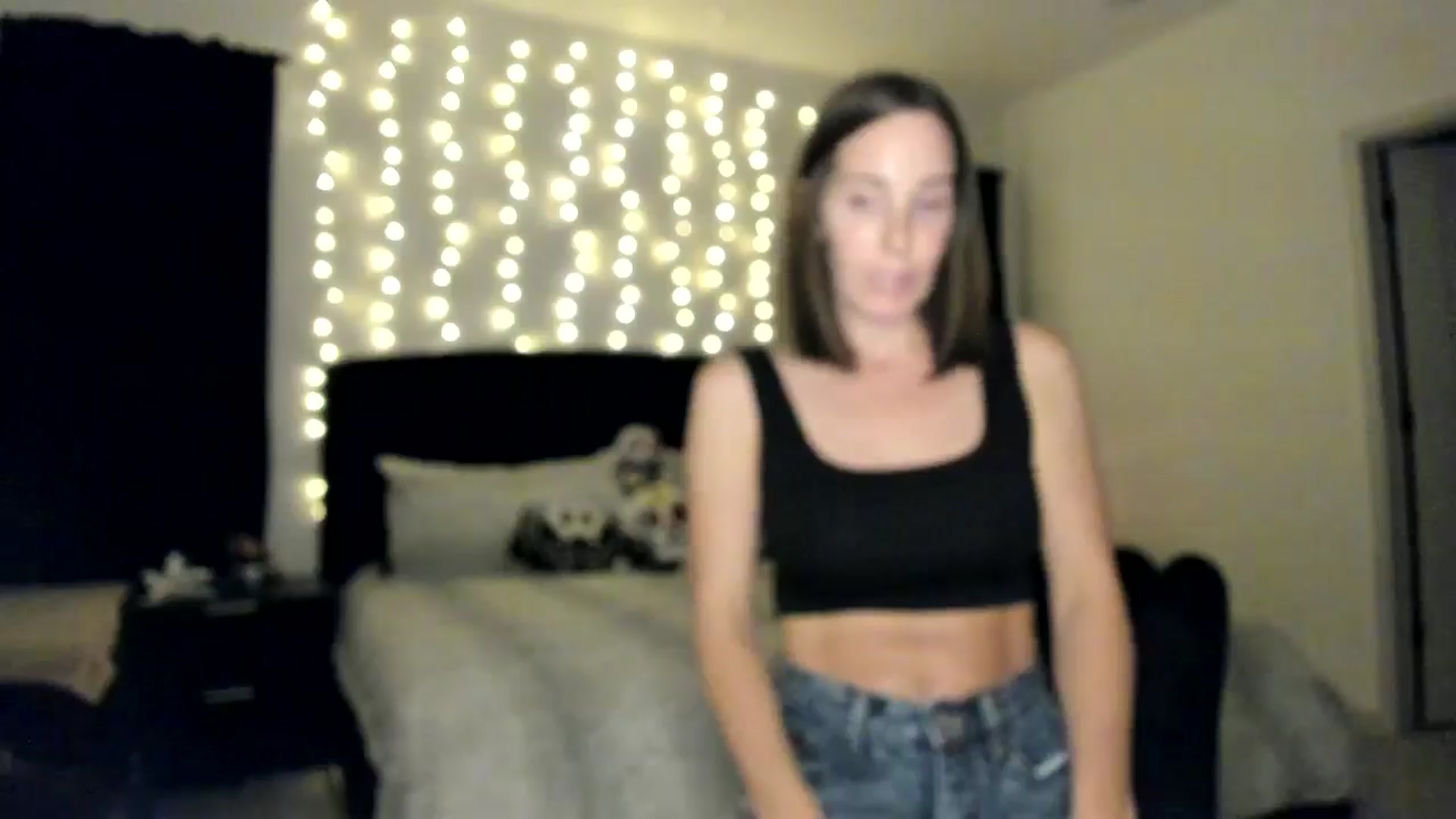 Gallery image thumbnail from PriscillaP's myfreecams stream on, 09/30/2024, 03:28 image 6 of 20