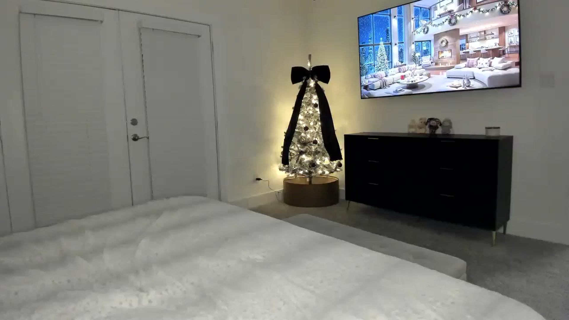 Gallery image thumbnail from PriscillaP's myfreecams stream on, 11/29/2025, 24:50 image 18 of 20