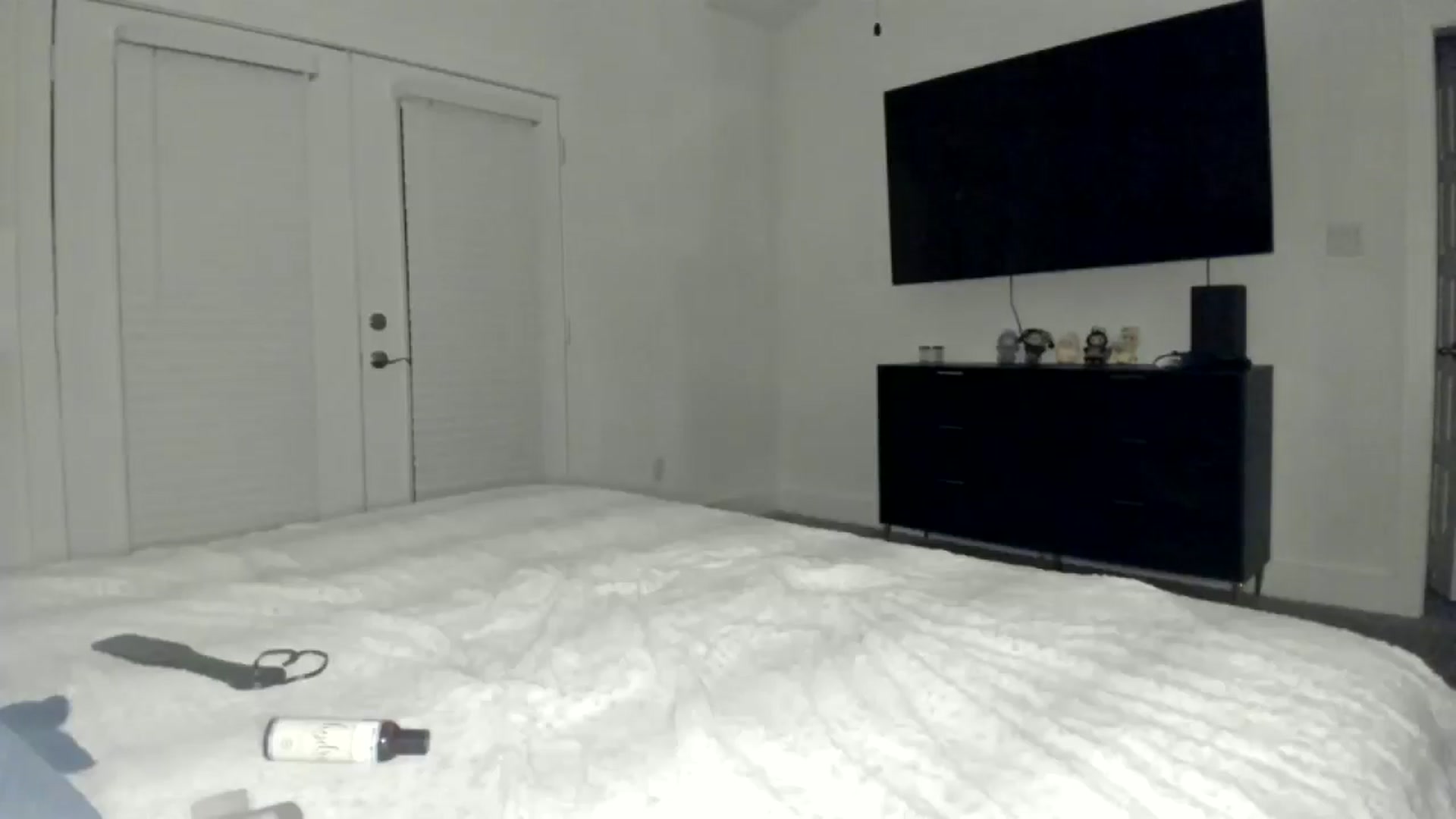 Gallery image thumbnail from PriscillaP's myfreecams stream on, 01/13/2026, 02:23 image 15 of 20