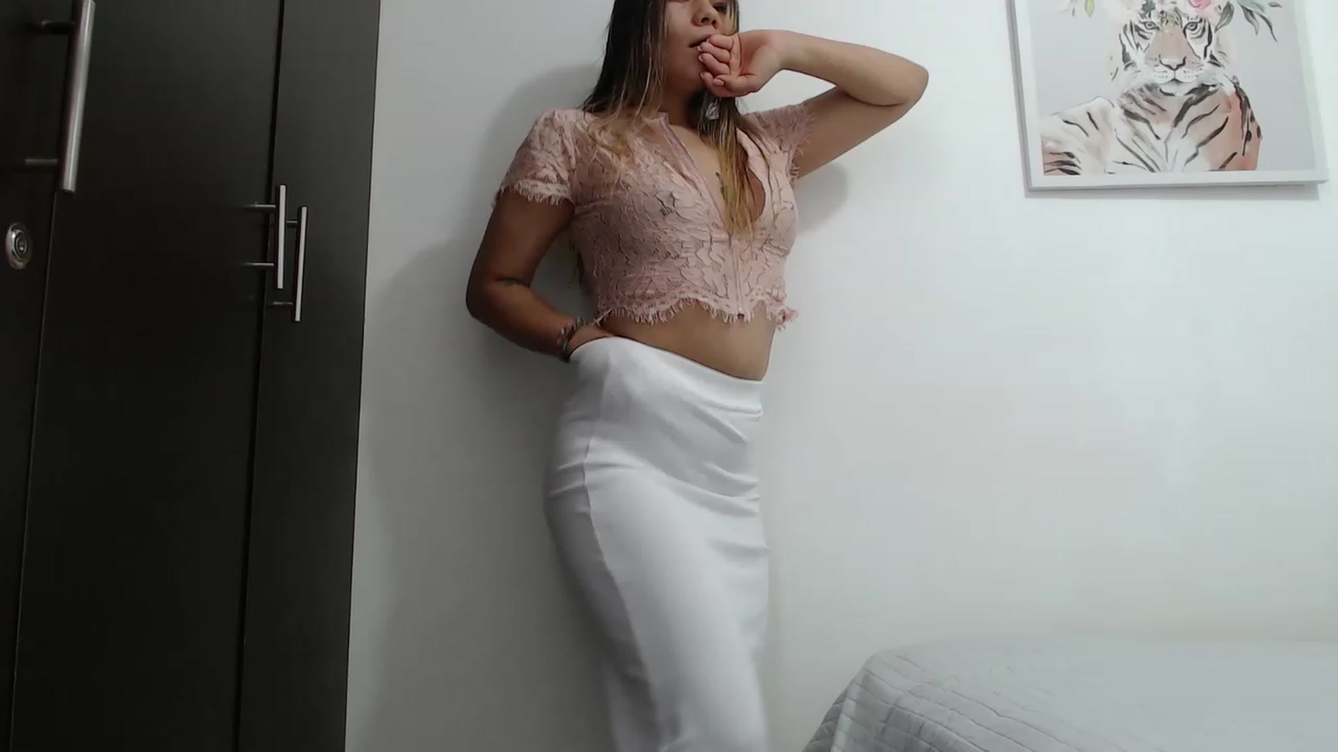 Gallery image thumbnail from Priscilla_br's myfreecams stream on, 01/28/2023, 18:09 image 15 of 20