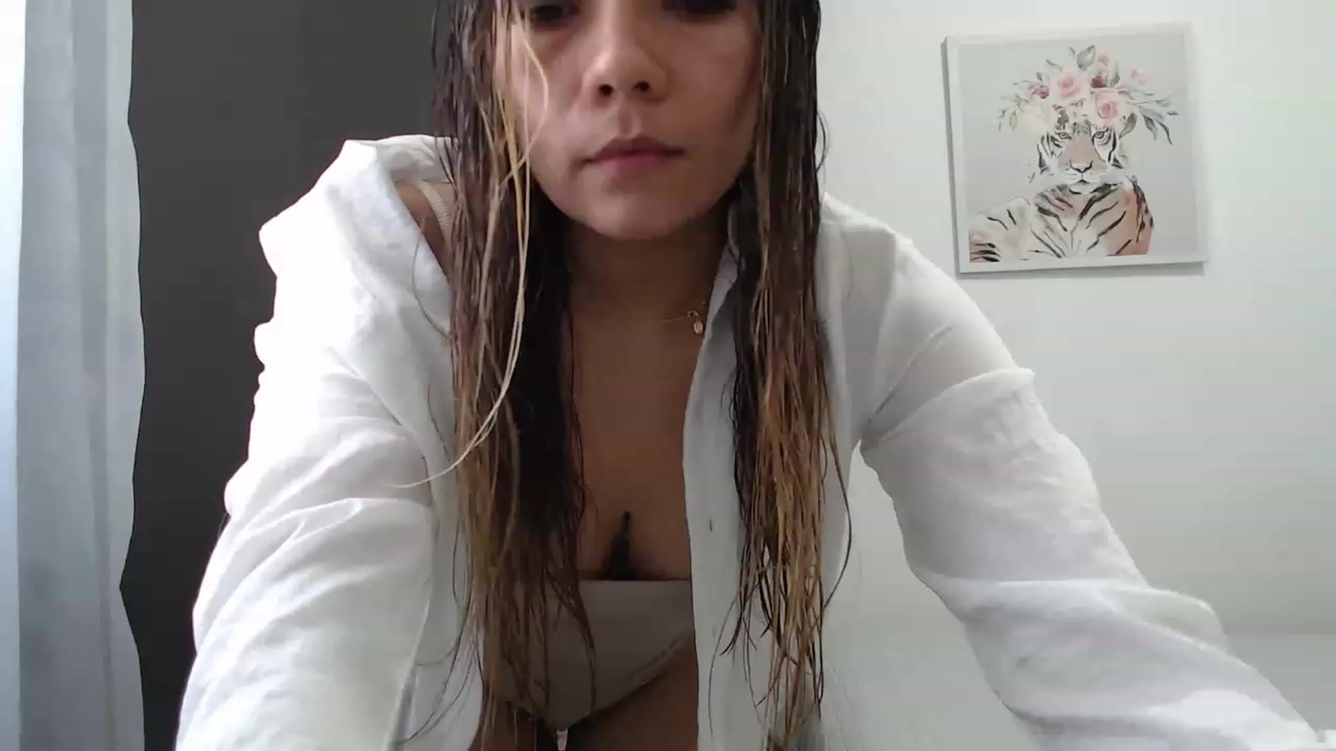 Gallery image thumbnail from Priscilla_br's myfreecams stream on, 01/28/2023, 18:09 image 4 of 20