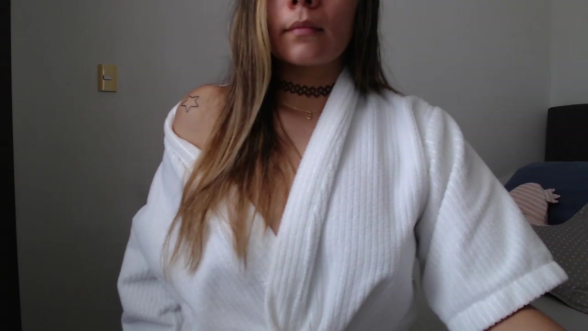 Gallery image thumbnail from Priscilla_br's myfreecams stream on, 01/28/2023, 19:41 image 6 of 20