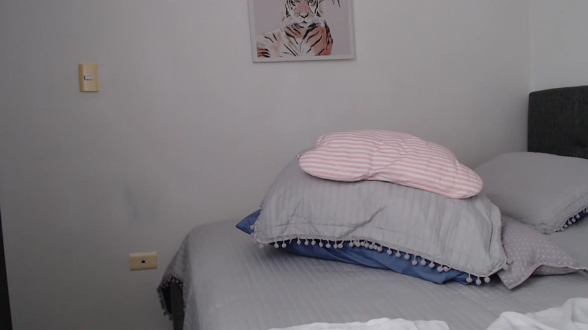 Gallery image thumbnail from Priscilla_br's myfreecams stream on, 01/28/2023, 20:22 image 18 of 20