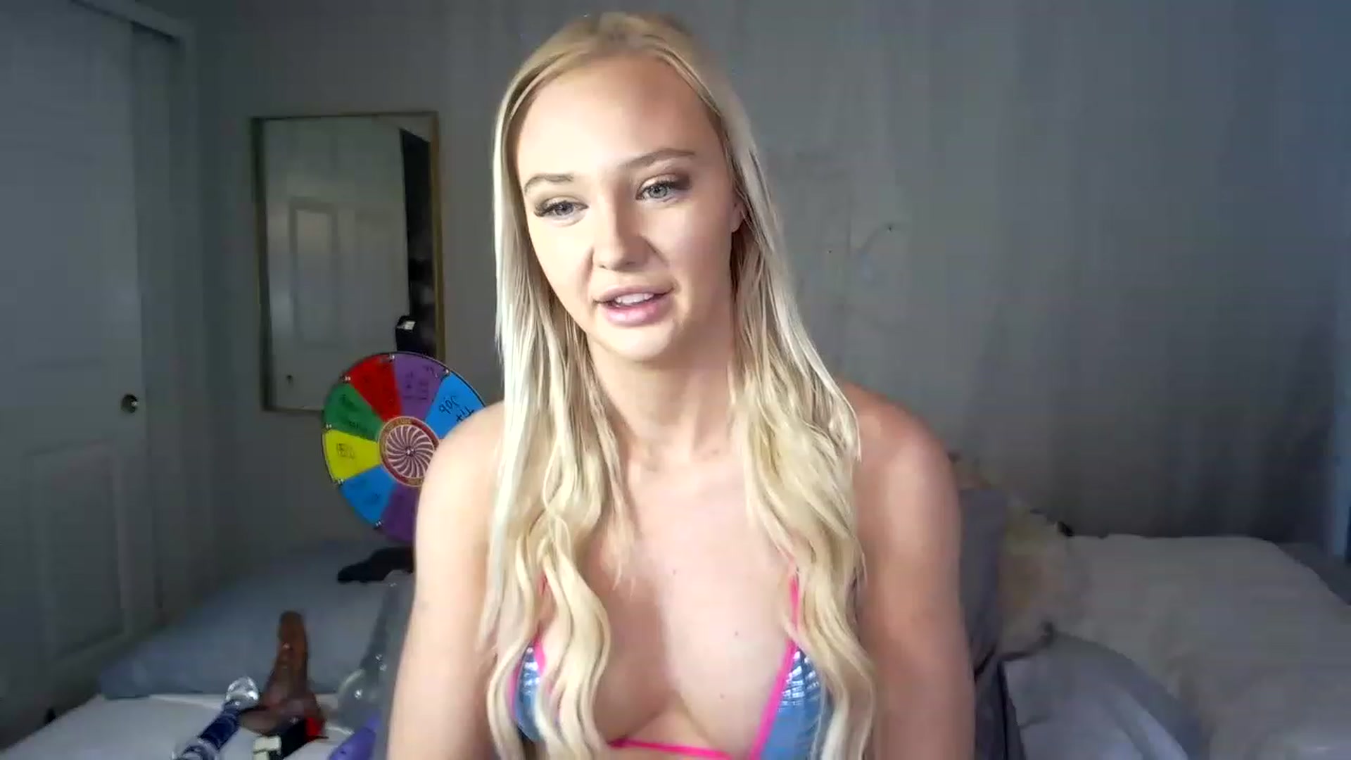 Gallery image thumbnail from PrnStarPrncss's myfreecams stream on, 04/13/2023, 17:40 image 17 of 20