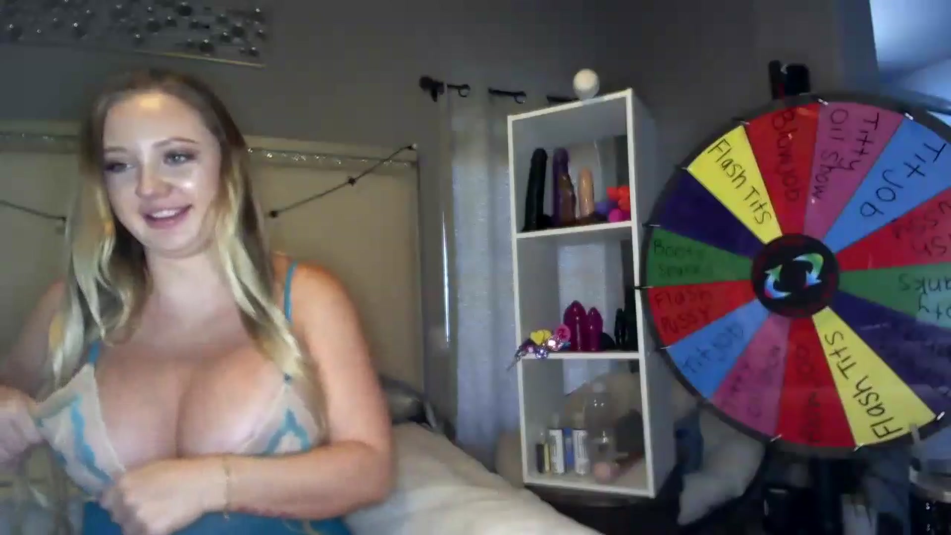 Gallery image thumbnail from PrnStarPrncss's myfreecams stream on, 06/13/2024, 19:41 image 12 of 20