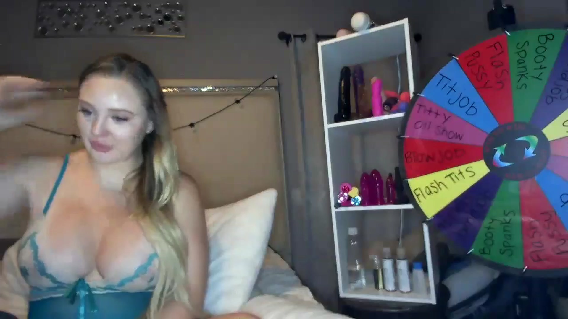 Gallery image thumbnail from PrnStarPrncss's myfreecams stream on, 06/14/2024, 11:29 image 15 of 20