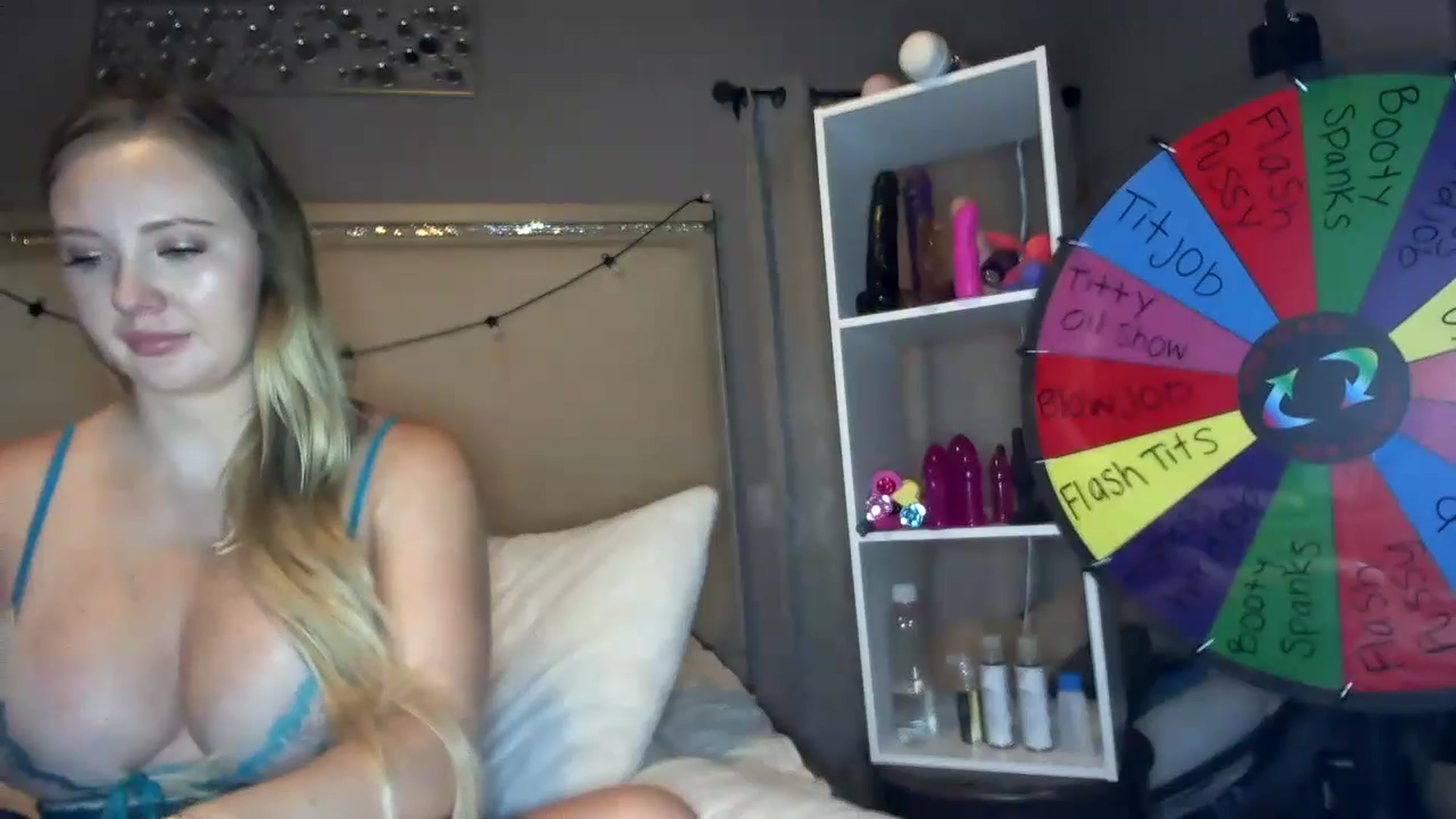 Gallery image thumbnail from PrnStarPrncss's myfreecams stream on, 06/14/2024, 11:29 image 16 of 20