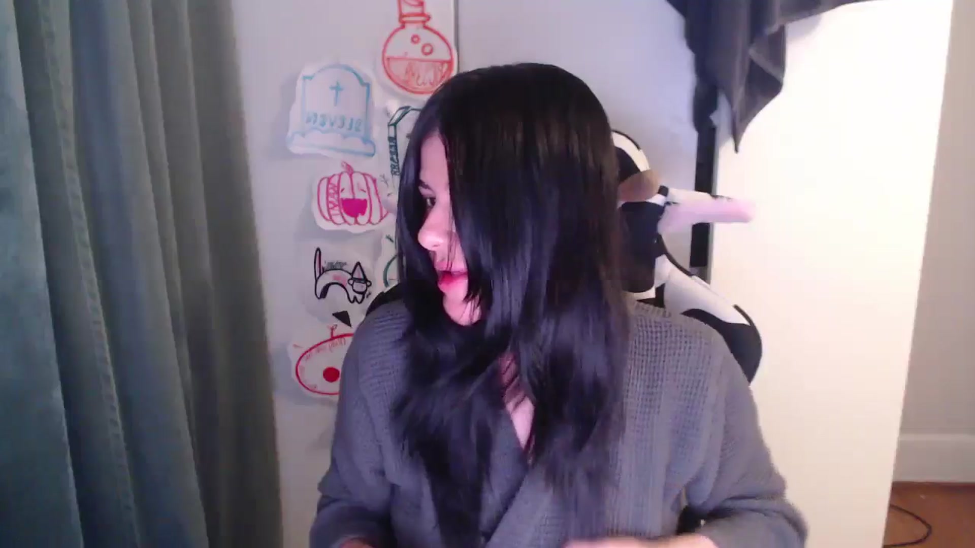 Gallery image thumbnail from Psychobaby's myfreecams stream on, 12/13/2025, 02:09 image 4 of 20