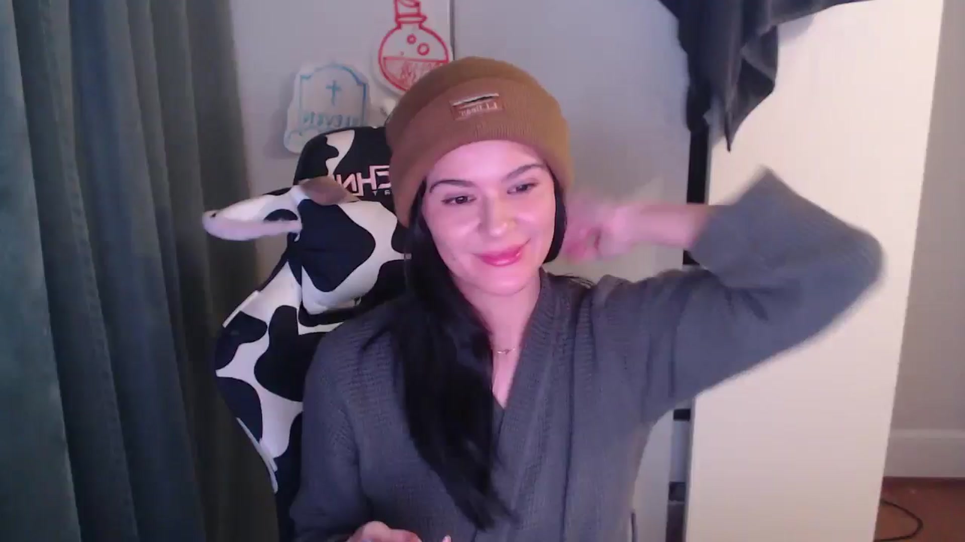 Gallery image thumbnail from Psychobaby's myfreecams stream on, 12/13/2025, 02:09 image 1 of 20