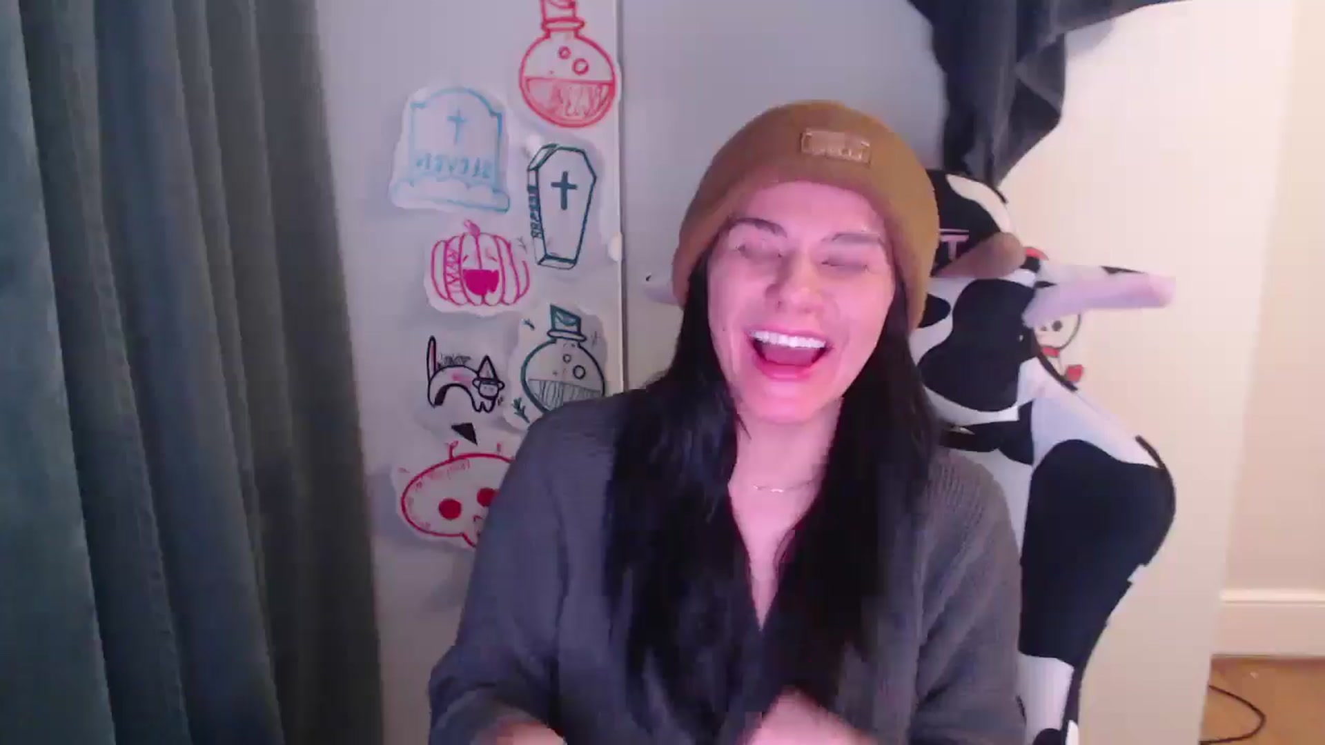 Gallery image thumbnail from Psychobaby's myfreecams stream on, 12/13/2025, 02:09 image 9 of 20