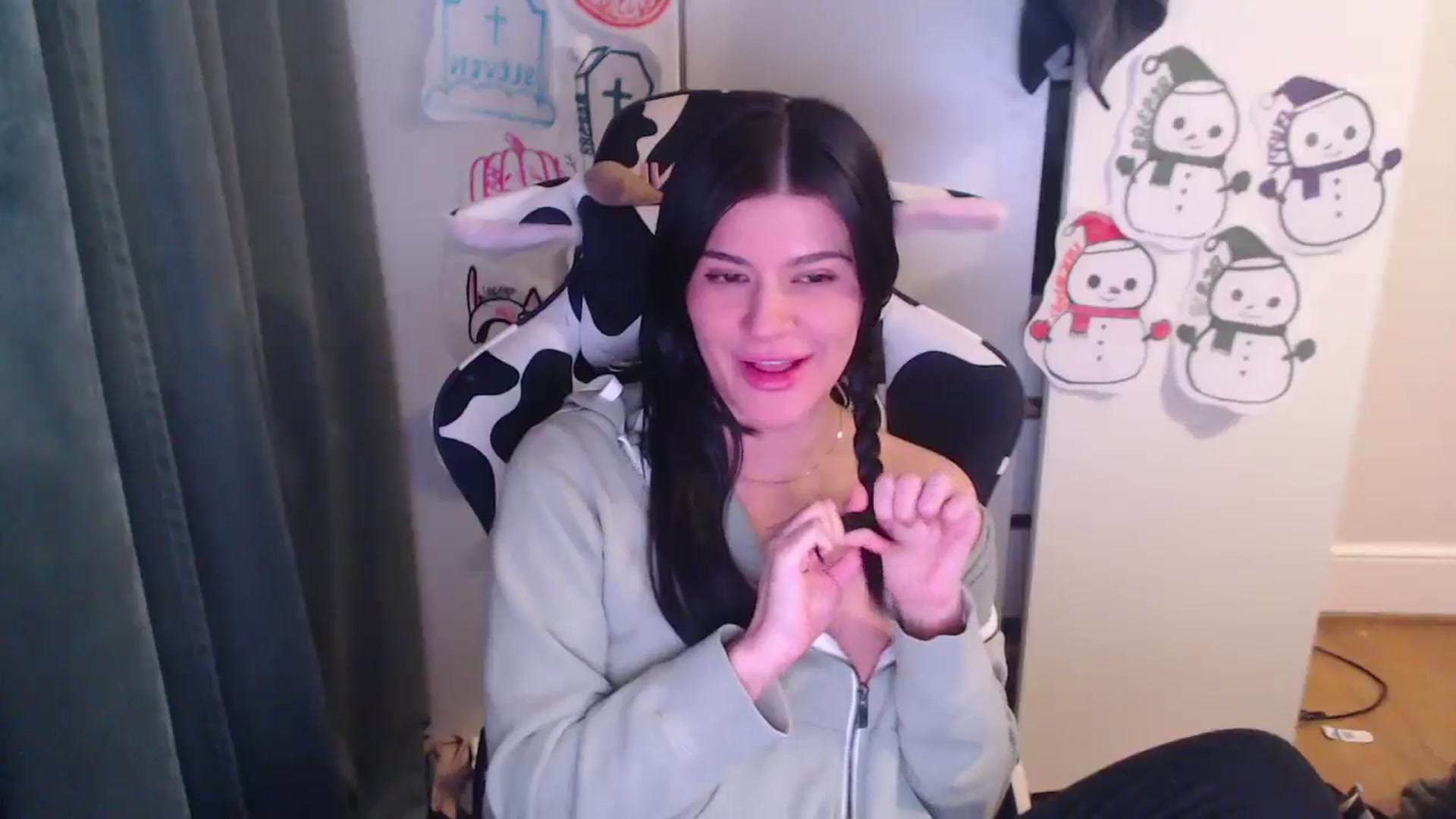 Gallery image thumbnail from Psychobaby's myfreecams stream on, 12/13/2025, 06:53 image 7 of 20